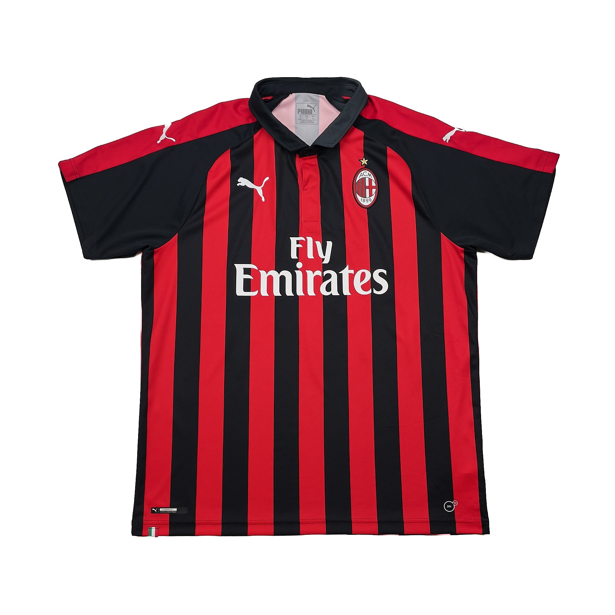 Buy 2018/19 AC Milan Paqueta 39 Home Shirt (XL) Adidas ~ Free worldwide shipping ~ Authentic Vintage Football Shirts from Cult Kits