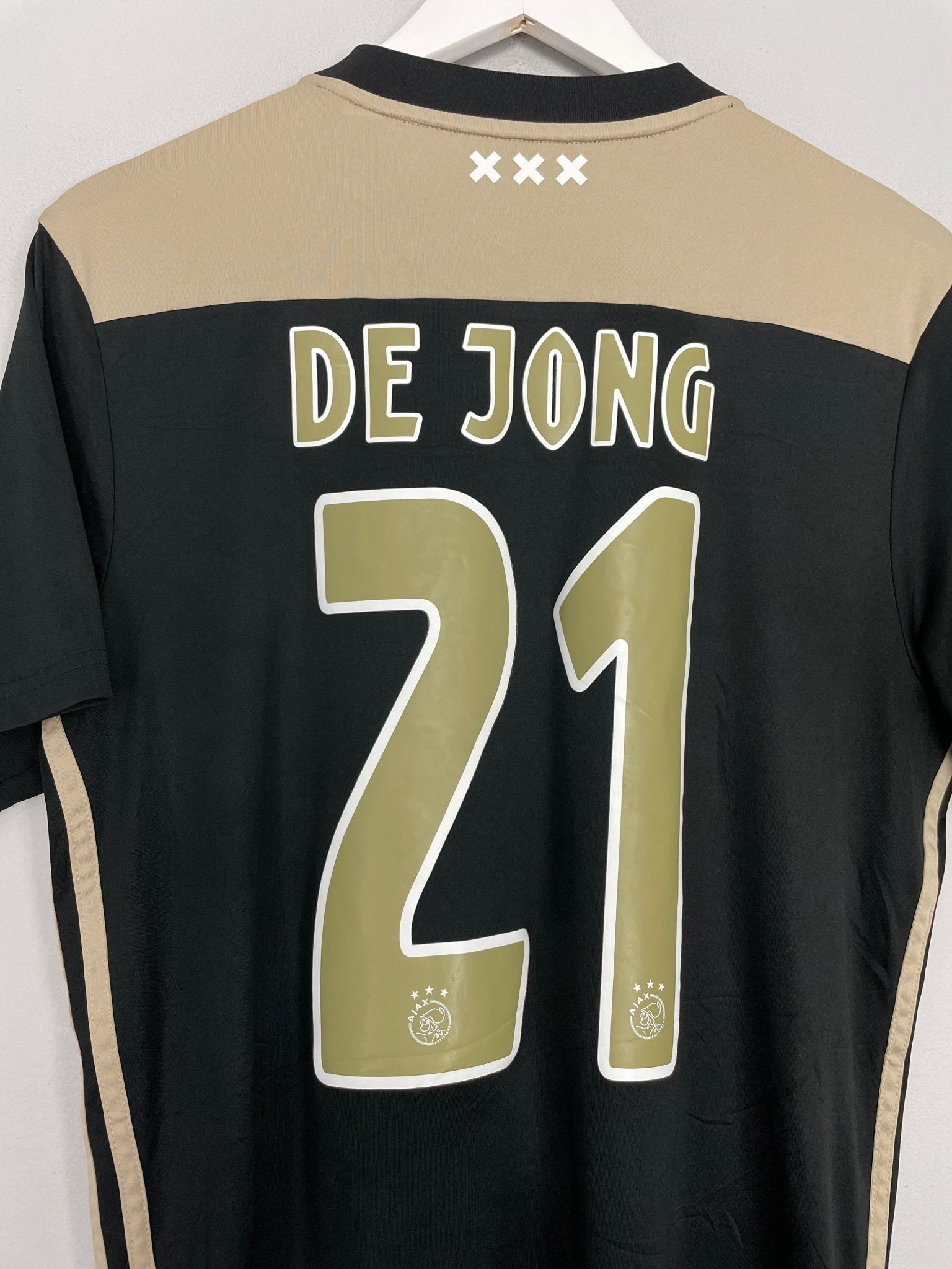 Shop 2018/19 AJAX DE JONG #21 AWAY SHIRT (M) ADIDAS, classic football shirts, vintage football shirts & retro soccer jerseys at Cult Kits