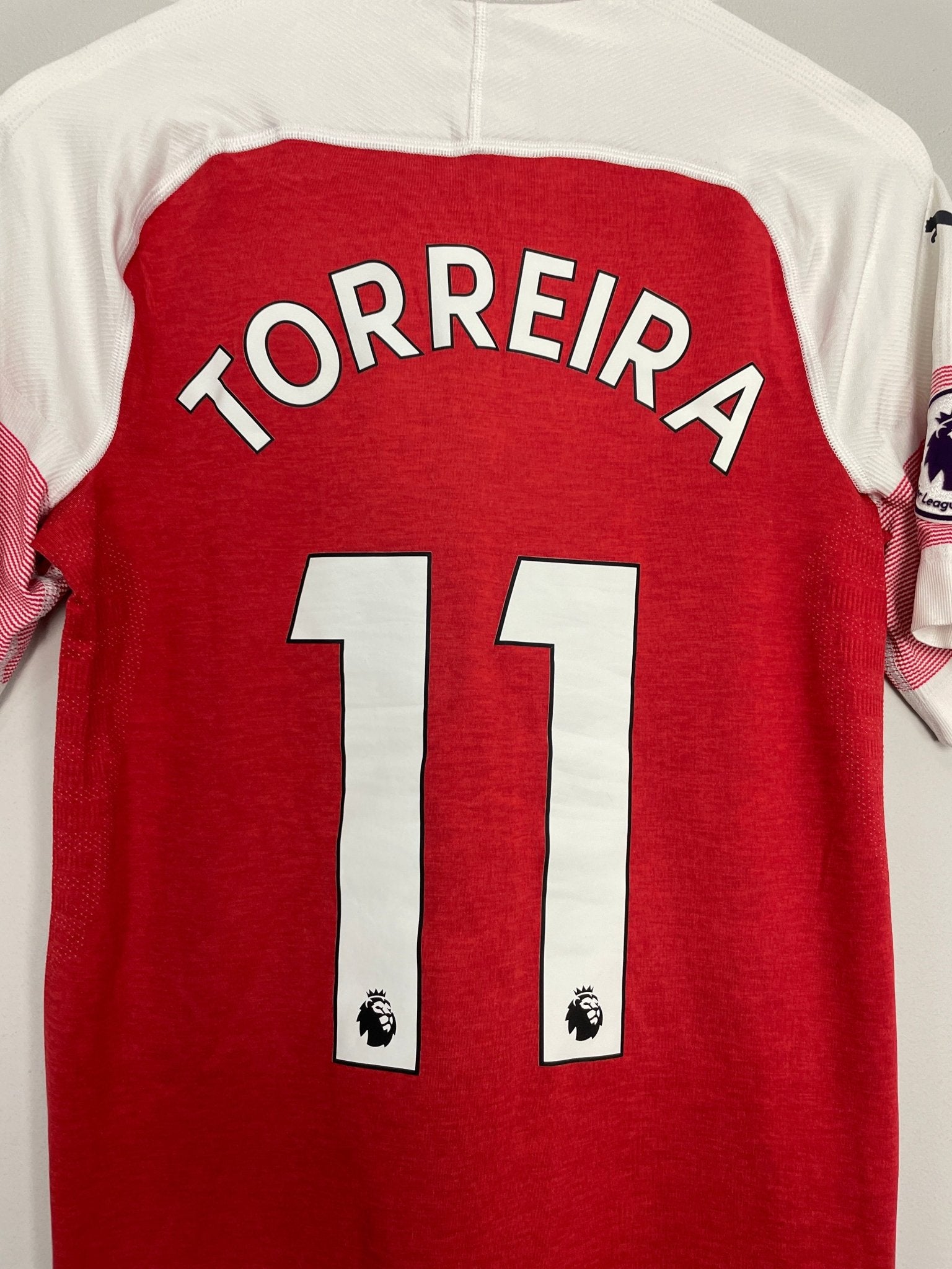 Shop 2018/19 ARSENAL TORREIRA #11 *PLAYER ISSUE* HOME SHIRT (L) PUMA, classic football shirts, vintage football shirts & retro soccer jerseys at Cult Kits