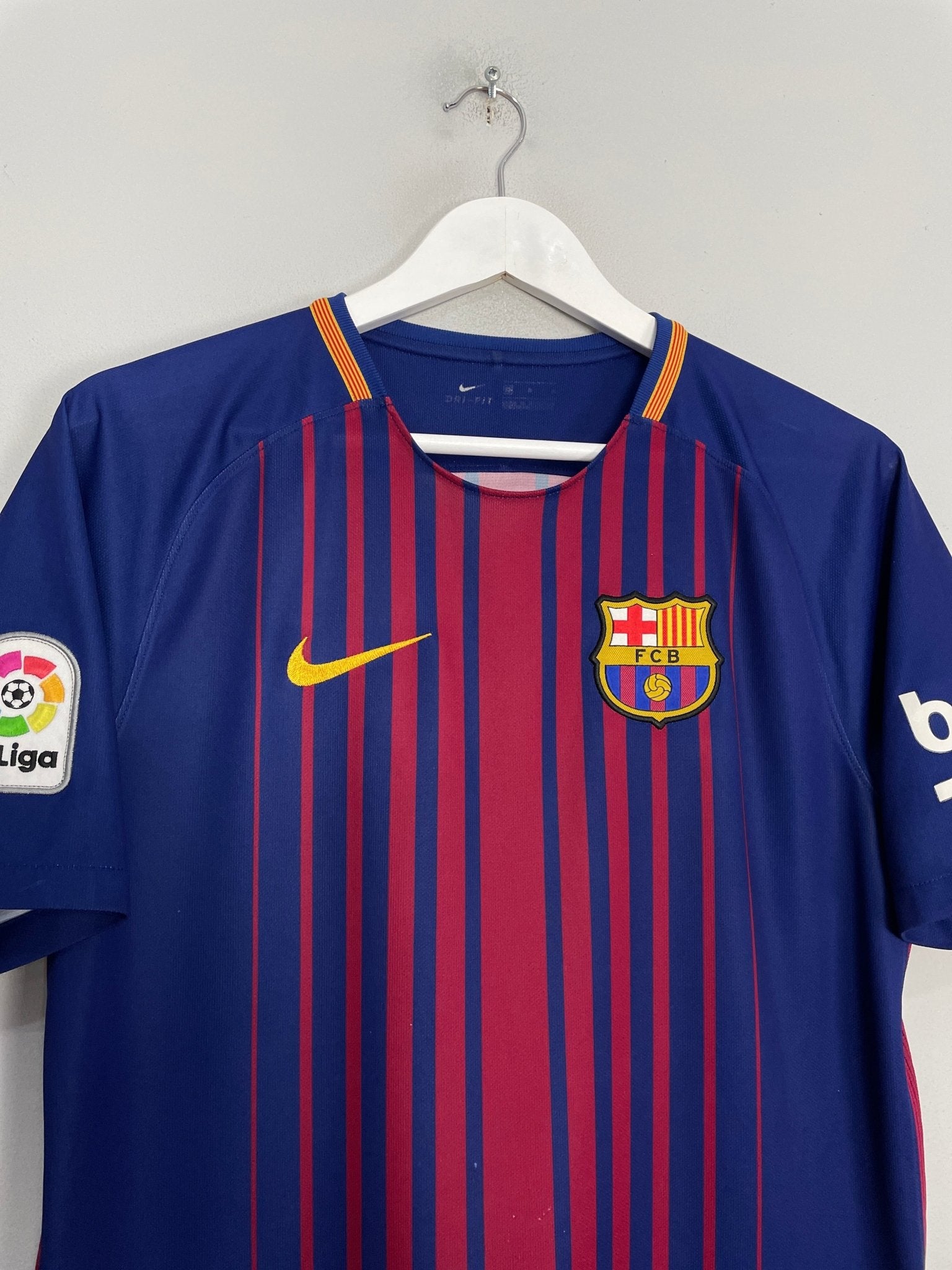 Shop 2018/19 BARCELONA MESSI #10 HOME SHIRT (M) NIKE, classic football shirts, vintage football shirts & retro soccer jerseys at Cult Kits