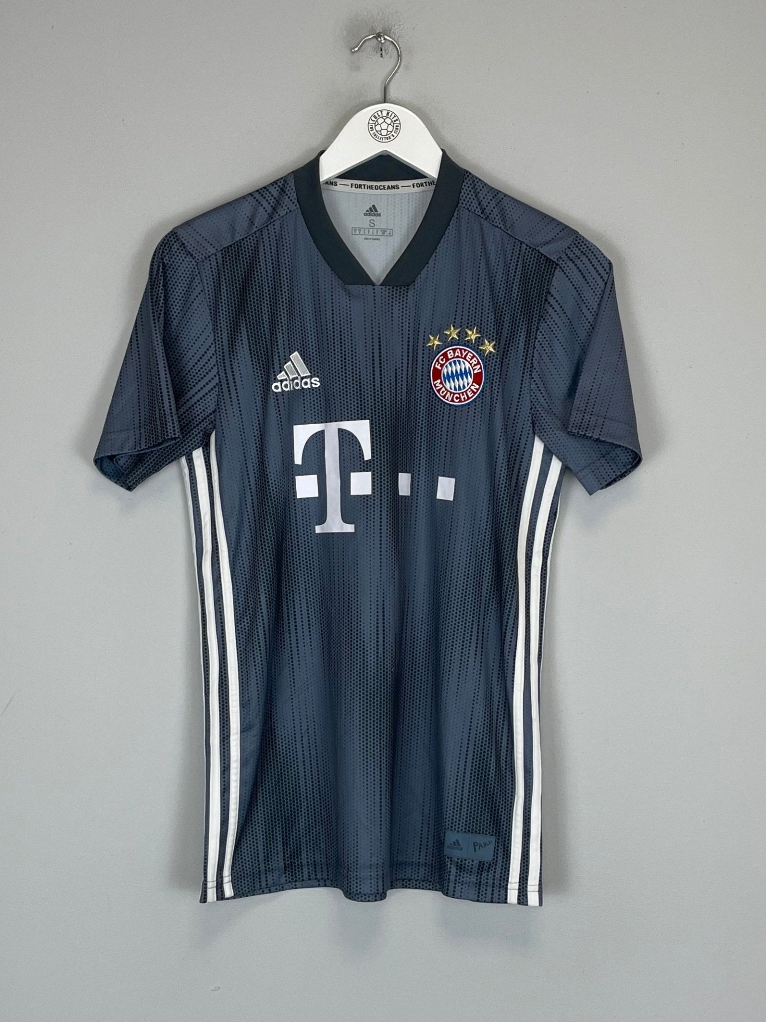Shop 2018/19 BAYERN MUNICH THIRD SHIRT (S) ADIDAS, classic football shirts, vintage football shirts & retro soccer jerseys at Cult Kits