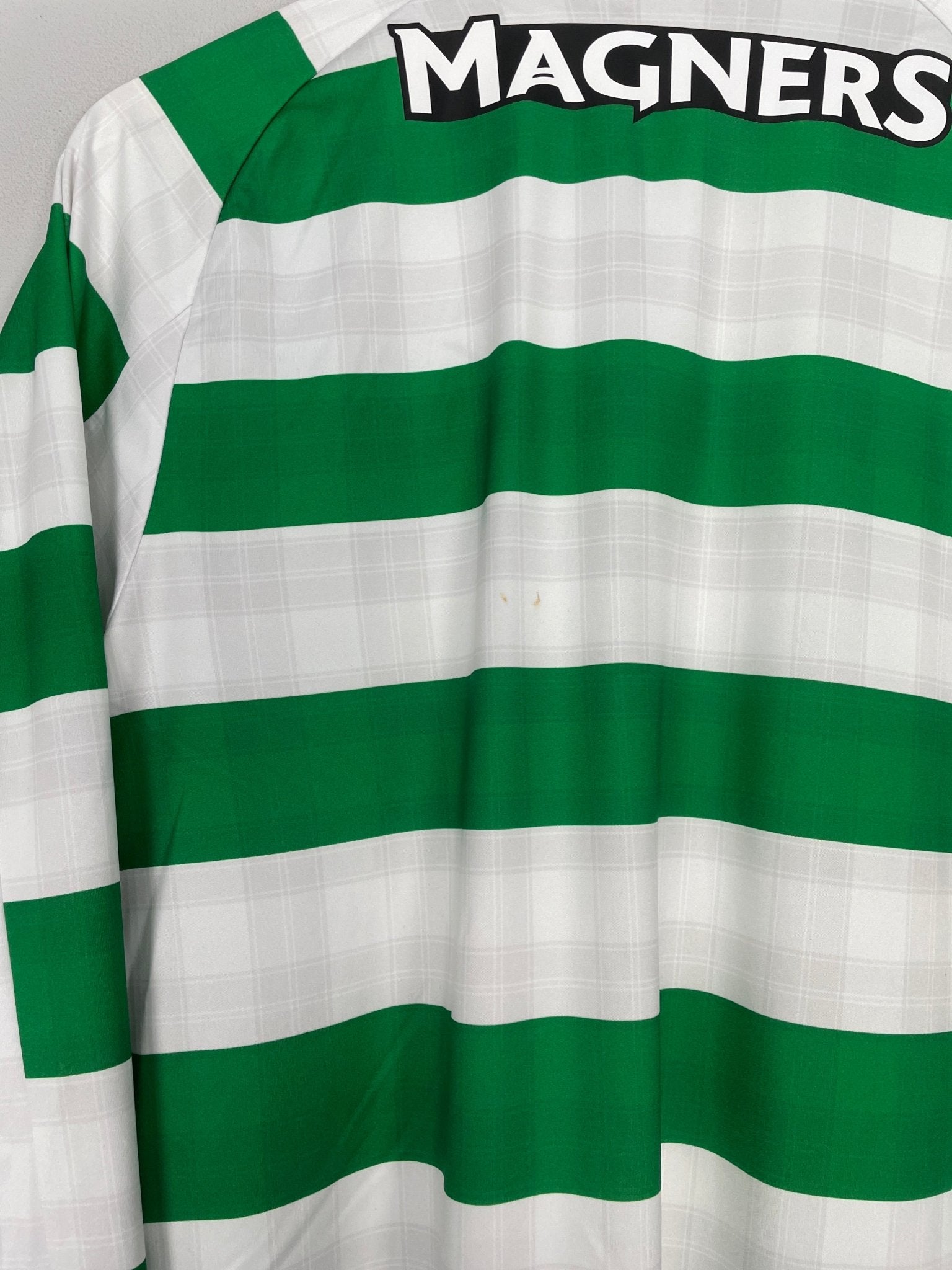 Shop 2018/19 CELTIC L/S HOME SHIRT (M) NEW BALANCE, classic football shirts, vintage football shirts & retro soccer jerseys at Cult Kits