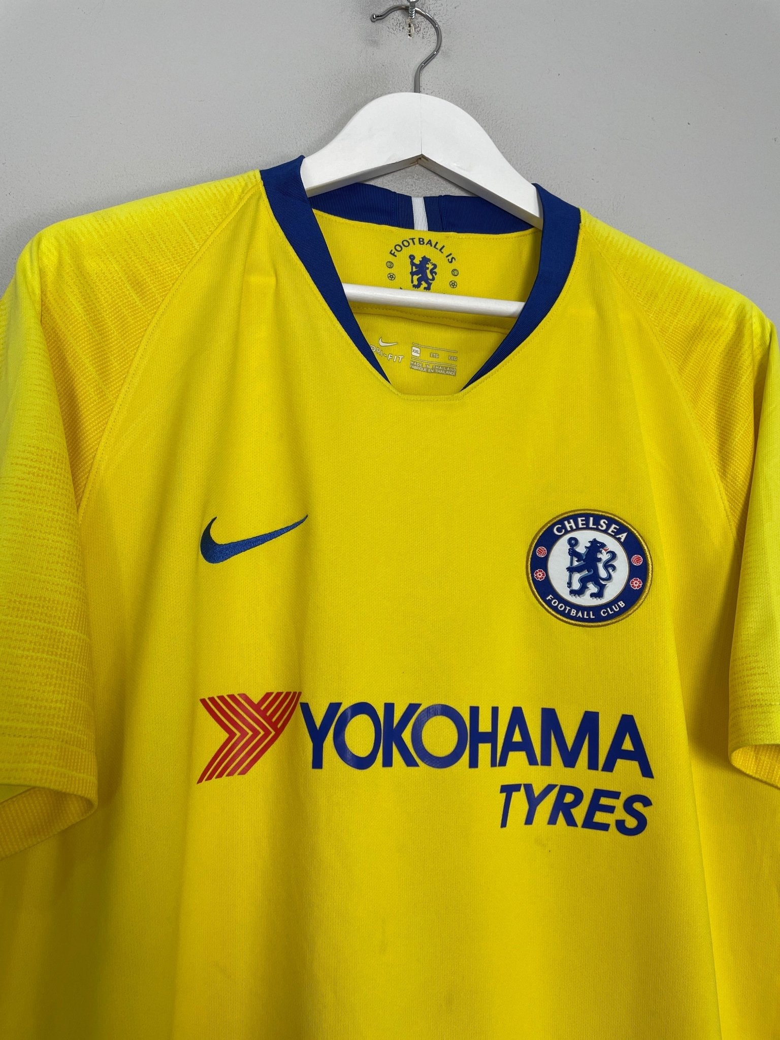 Shop 2018/19 CHELSEA AWAY SHIRT (XXL) NIKE, classic football shirts, vintage football shirts & retro soccer jerseys at Cult Kits