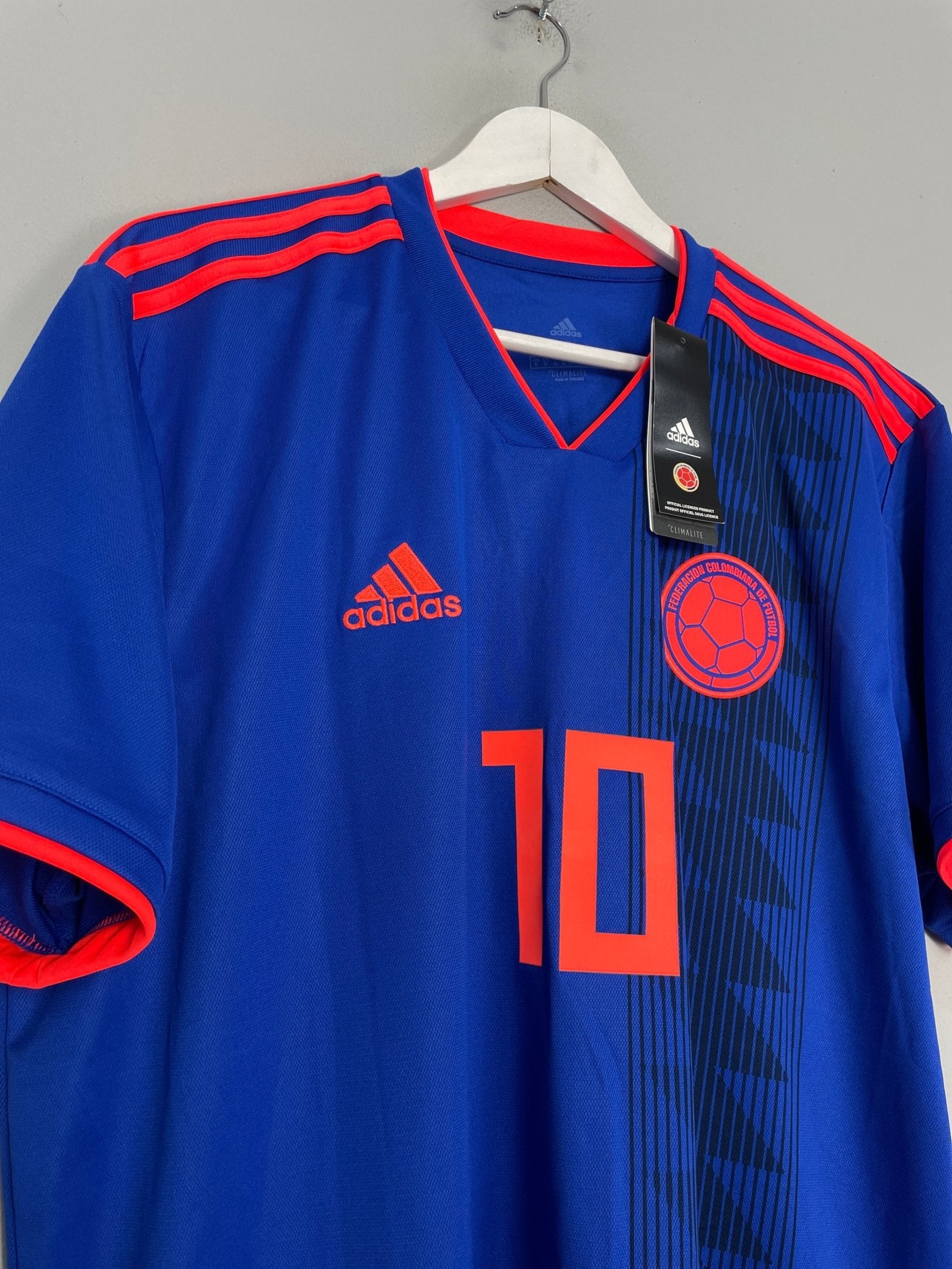 Shop 2018/19 COLOMBIA JAMES #10 *BNWT* AWAY SHIRT (XL) ADIDAS, classic football shirts, vintage football shirts & retro soccer jerseys at Cult Kits
