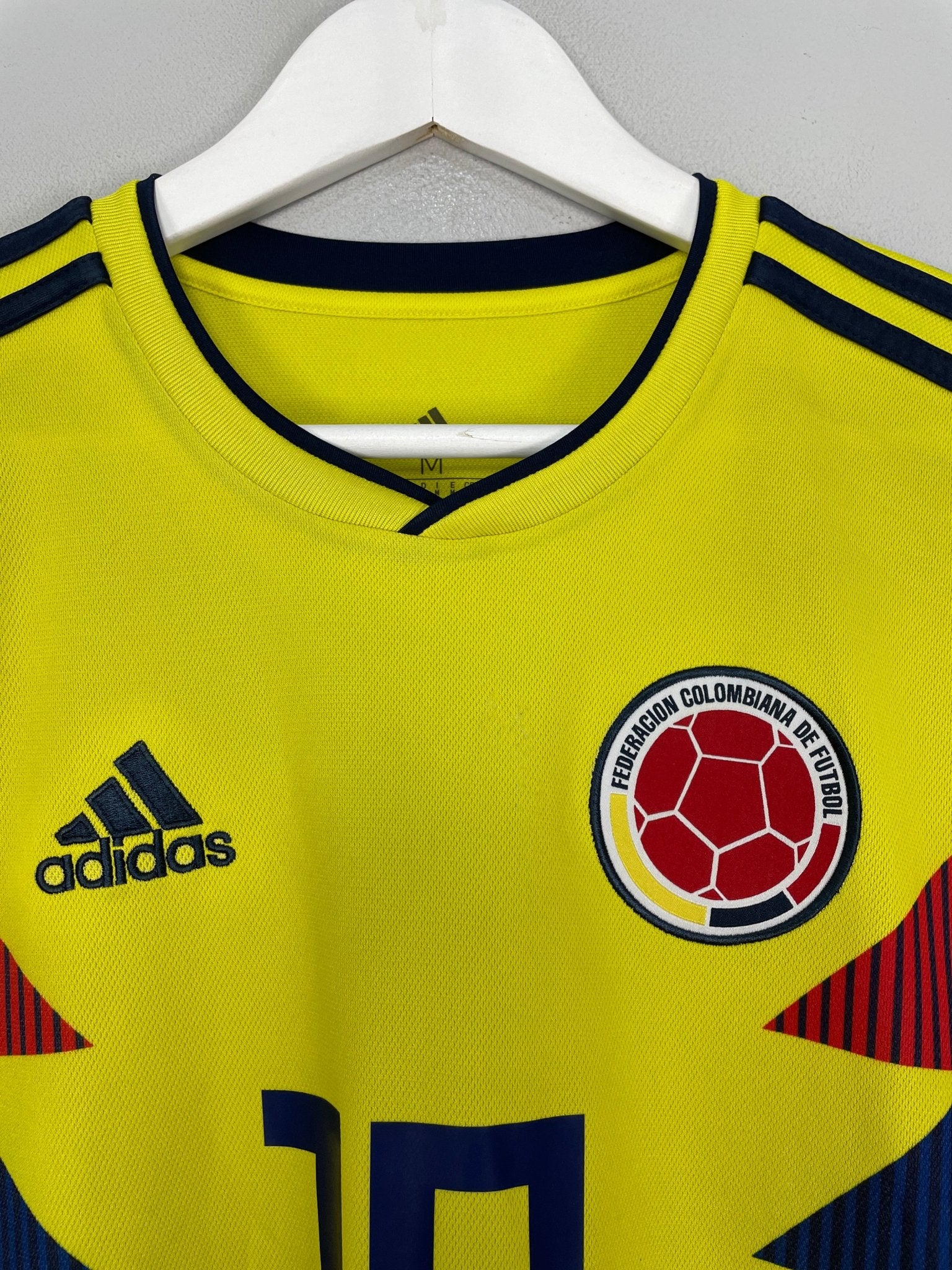 Shop 2018/19 COLOMBIA JAMES #10 HOME SHIRT (M) ADIDAS, classic football shirts, vintage football shirts & retro soccer jerseys at Cult Kits