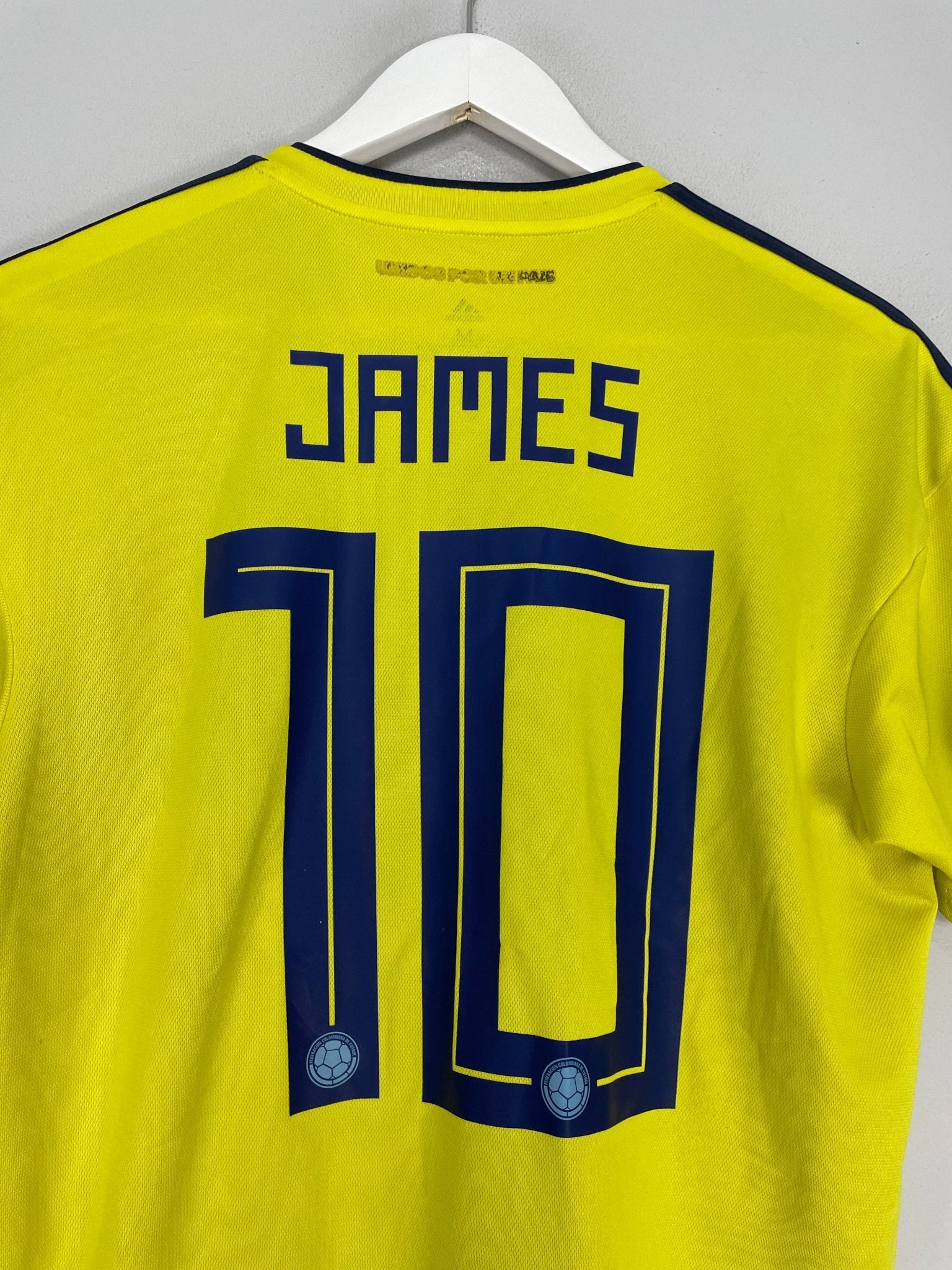 Shop 2018/19 COLOMBIA JAMES #10 HOME SHIRT (M) ADIDAS, classic football shirts, vintage football shirts & retro soccer jerseys at Cult Kits