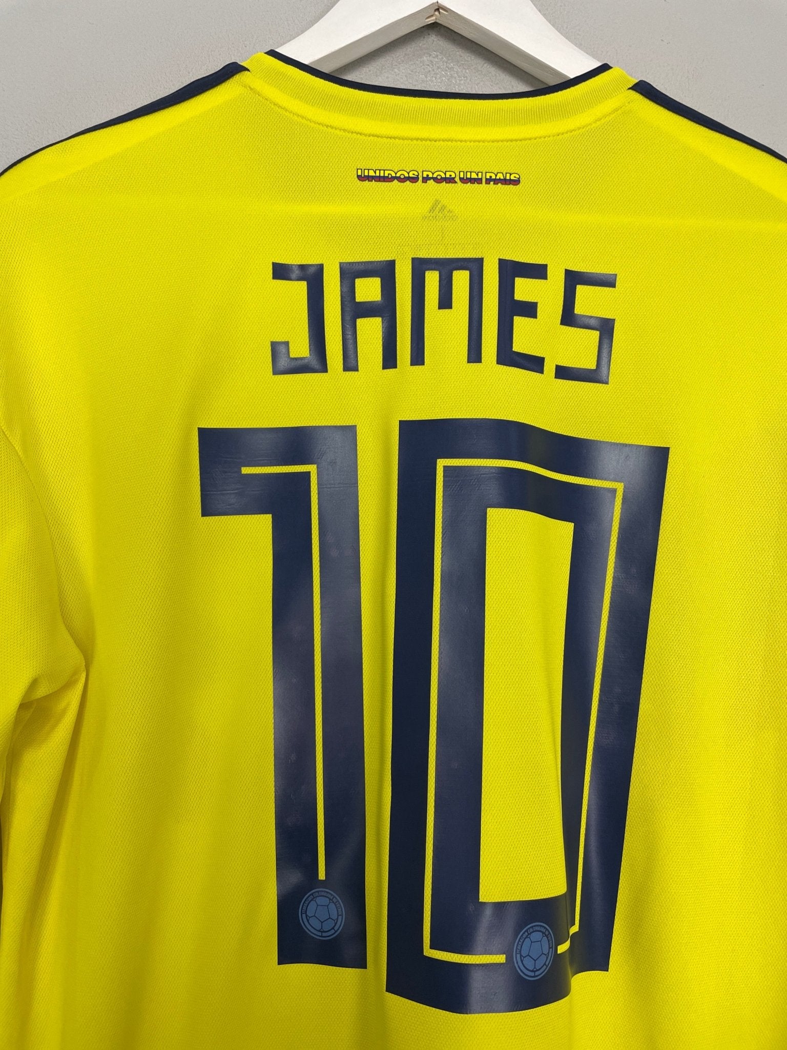 Shop 2018/19 COLOMBIA JAMES #10 L/S HOME SHIRT (L) ADIDAS, classic football shirts, vintage football shirts & retro soccer jerseys at Cult Kits