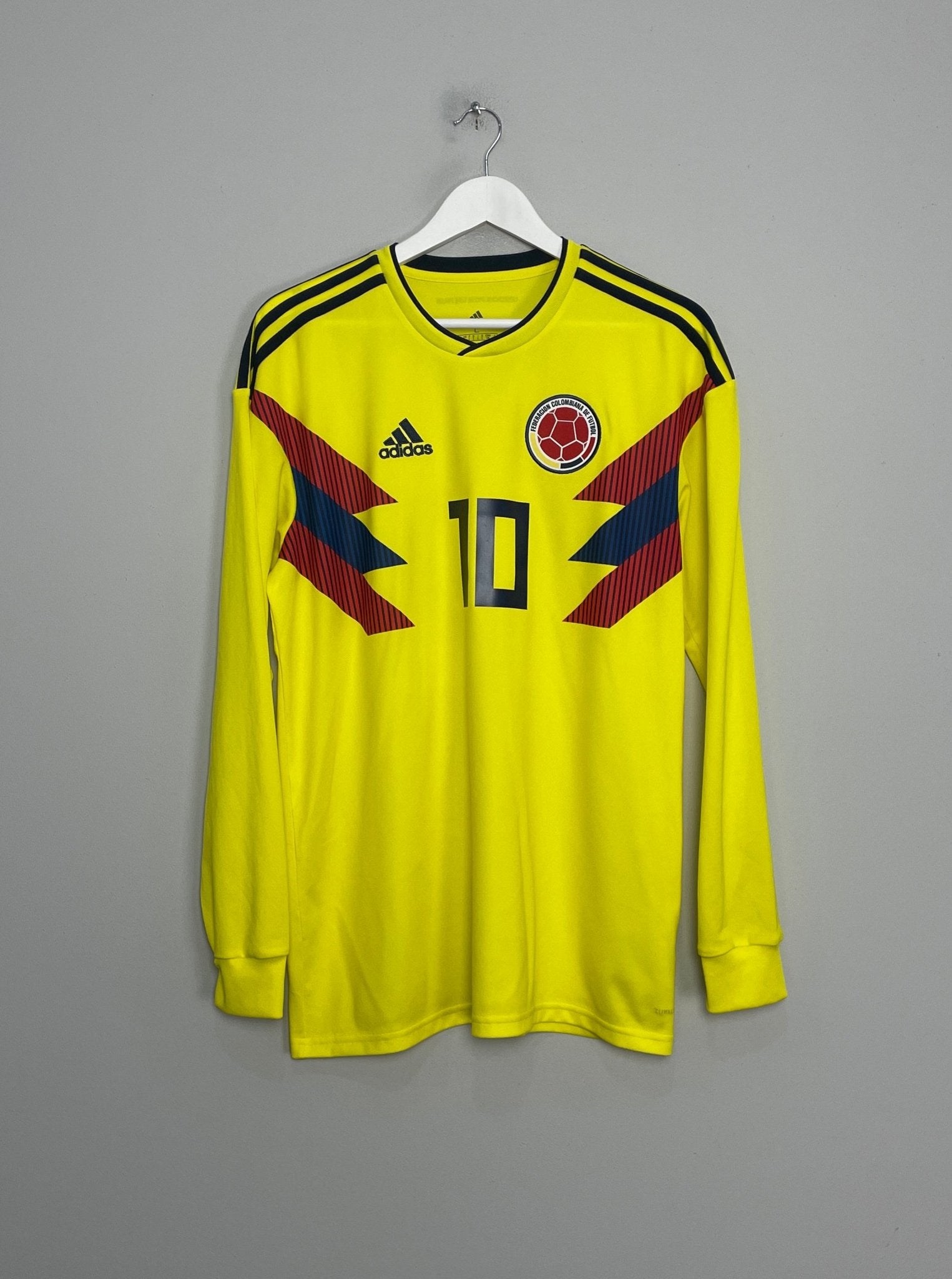 Shop 2018/19 COLOMBIA JAMES #10 L/S HOME SHIRT (L) ADIDAS, classic football shirts, vintage football shirts & retro soccer jerseys at Cult Kits