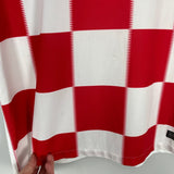 Shop 2018/19 CROATIA *BNWT* HOME SHIRT (L) NIKE, classic football shirts, vintage football shirts & retro soccer jerseys at Cult Kits