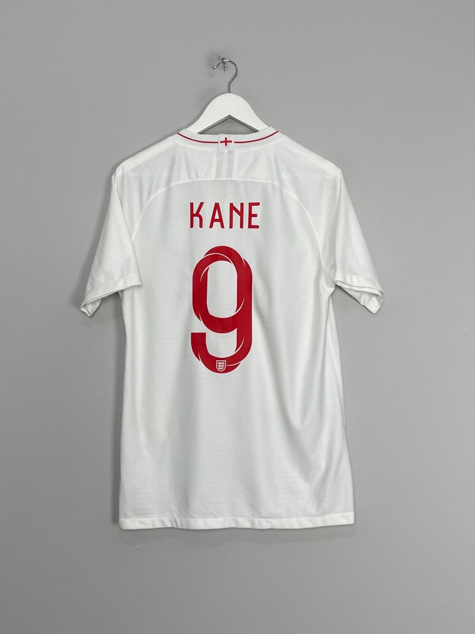 Shop 2018/19 ENGLAND KANE #9 HOME SHIRT (M) NIKE, classic football shirts, vintage football shirts & retro soccer jerseys at Cult Kits