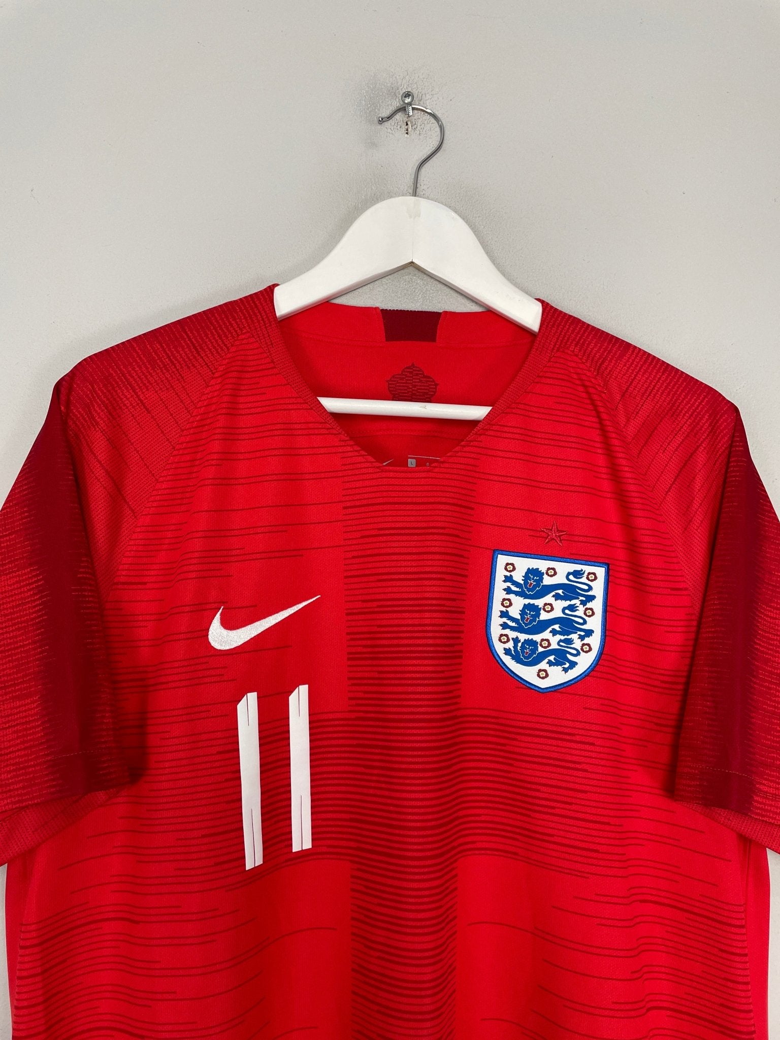 Shop 2018/19 ENGLAND LINGARD #11 AWAY SHIRT (L) NIKE, classic football shirts, vintage football shirts & retro soccer jerseys at Cult Kits