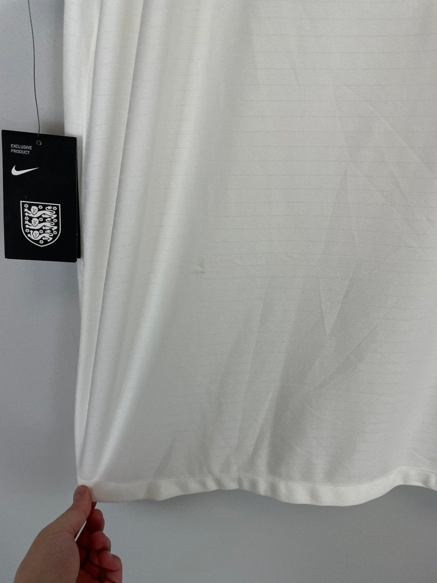 2018/19 ENGLAND LINGARD 7 *BNWT* HOME SHIRT (XXL) NIKE - Cult Kits - XXL - Buy Vintage Football Shirts, Authentic Retro Football Shirts For Sale, Classic Football Shirts & Soccer Jersey