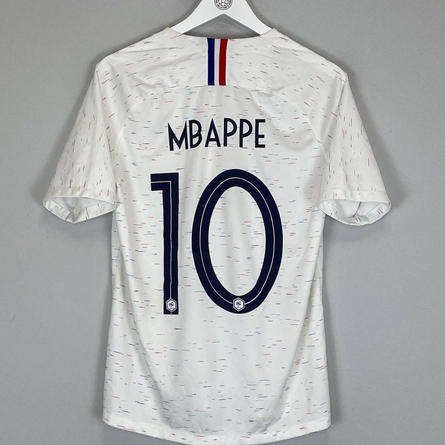 2018/19 FRANCE MBAPPE 10 AWAY SHIRT (M) NIKE - Cult Kits - Medium - Buy Vintage Football Shirts, Authentic Retro Football Shirts For Sale, Classic Football Shirts & Soccer Jersey