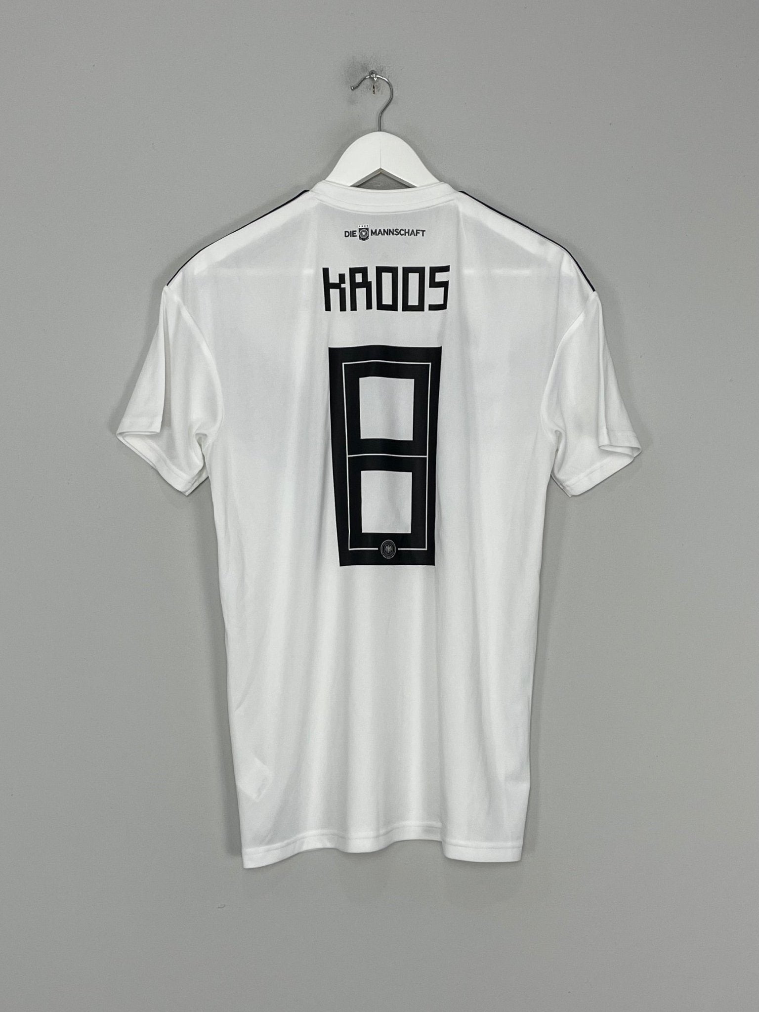 Shop 2018/19 GERMANY KROOS #8 HOME SHIRT (M) ADIDAS, classic football shirts, vintage football shirts & retro soccer jerseys at Cult Kits