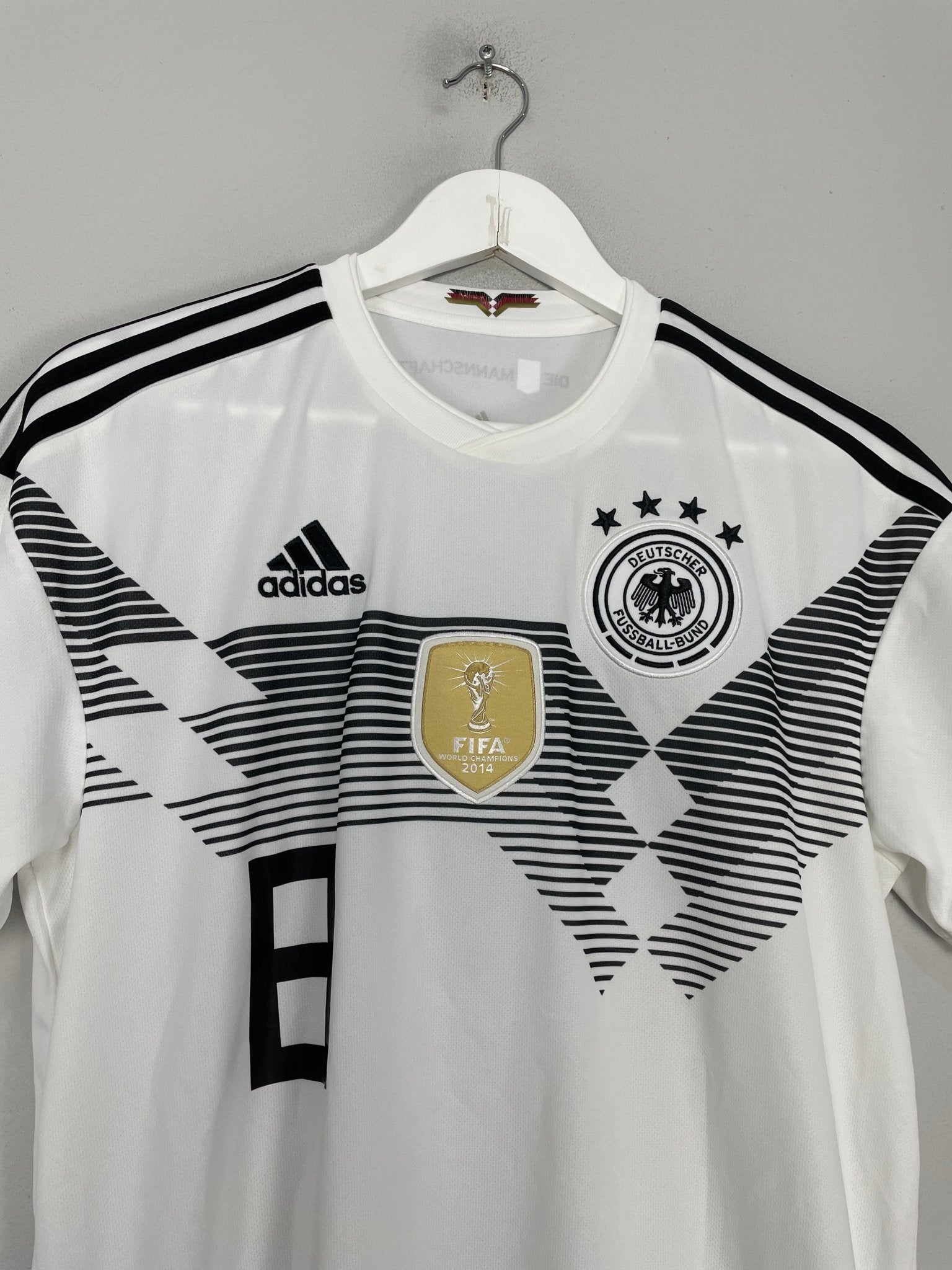 Shop 2018/19 GERMANY KROOS #8 HOME SHIRT (M) ADIDAS, classic football shirts, vintage football shirts & retro soccer jerseys at Cult Kits