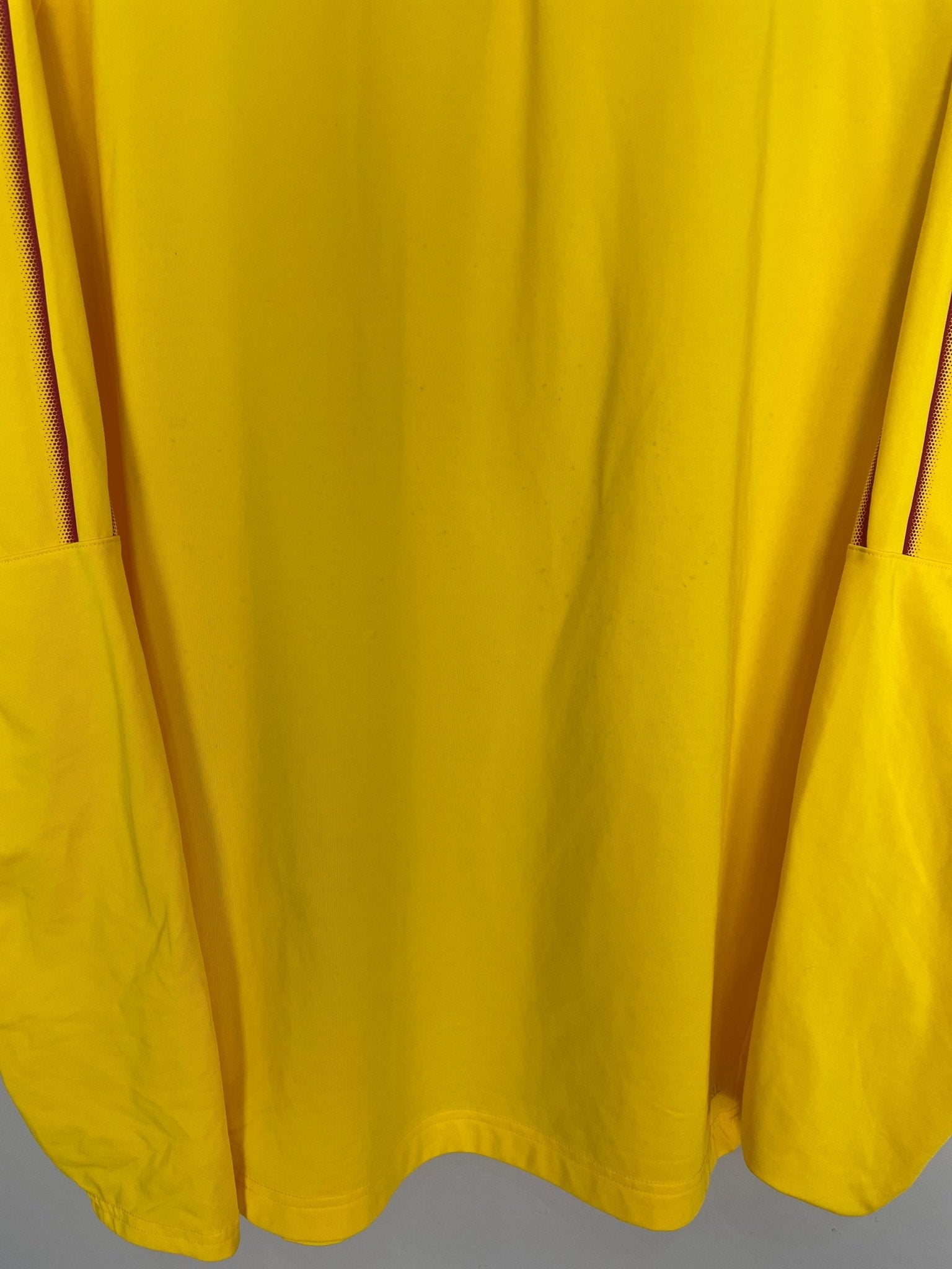 Shop 2018/19 GHANA 1/4 ZIP DRILL TOP (XL) PUMA, classic football shirts, vintage football shirts & retro soccer jerseys at Cult Kits