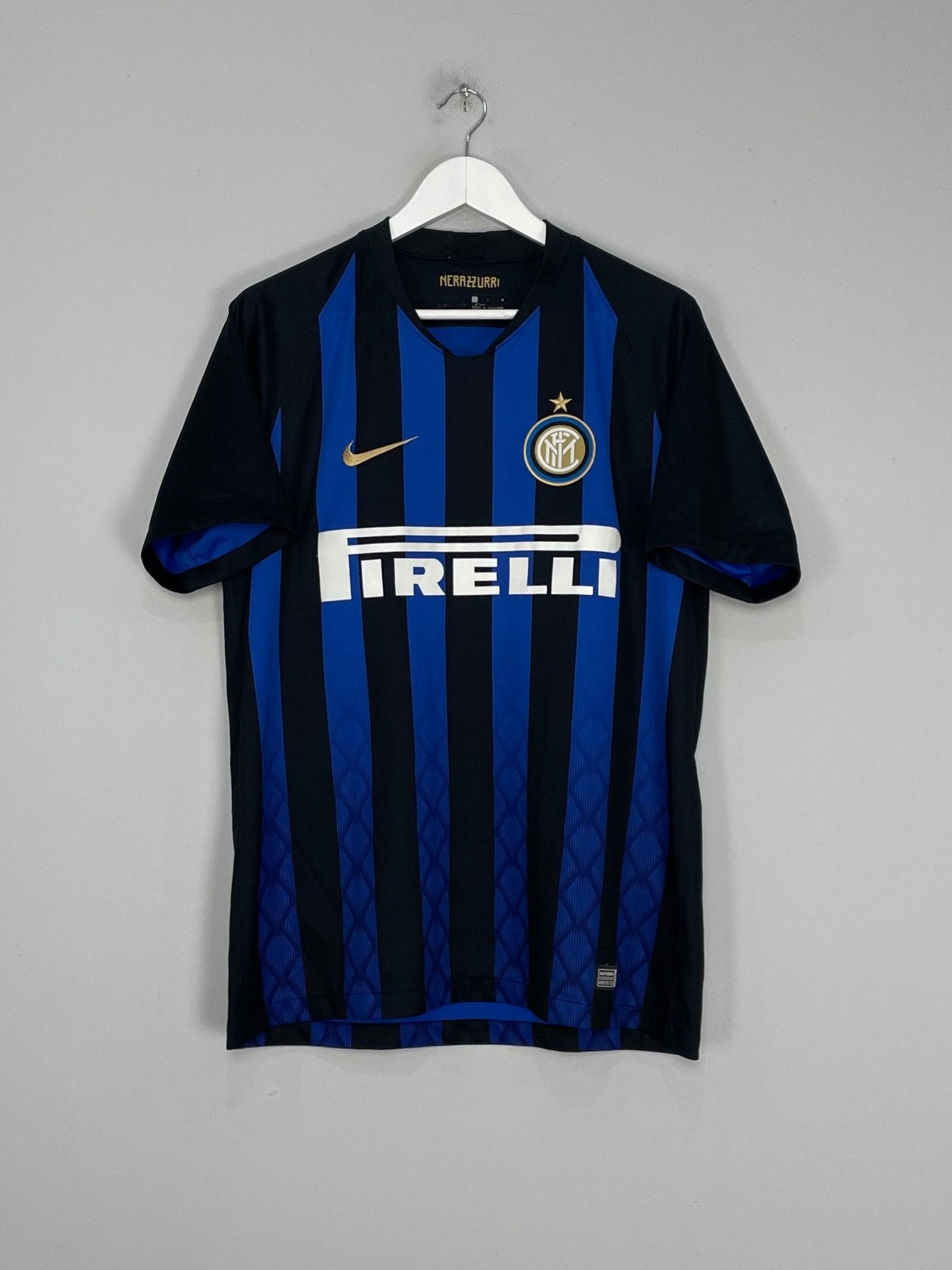 Shop 2018/19 INTER MILAN HOME SHIRT (L) NIKE, classic football shirts, vintage football shirts & retro soccer jerseys at Cult Kits