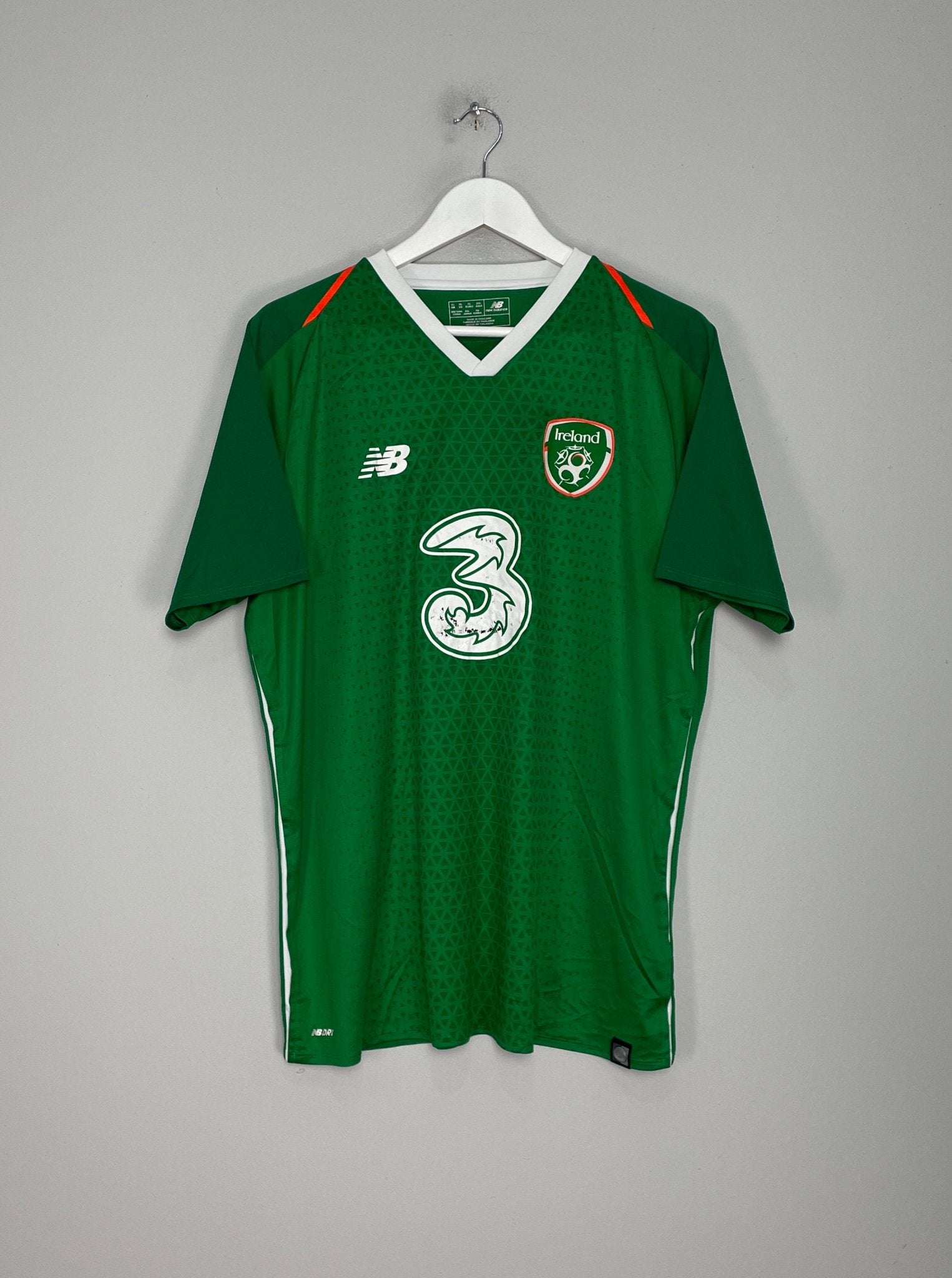 Shop 2018/19 IRELAND HOME SHIRT (XL) NEW BALANCE, classic football shirts, vintage football shirts & retro soccer jerseys at Cult Kits