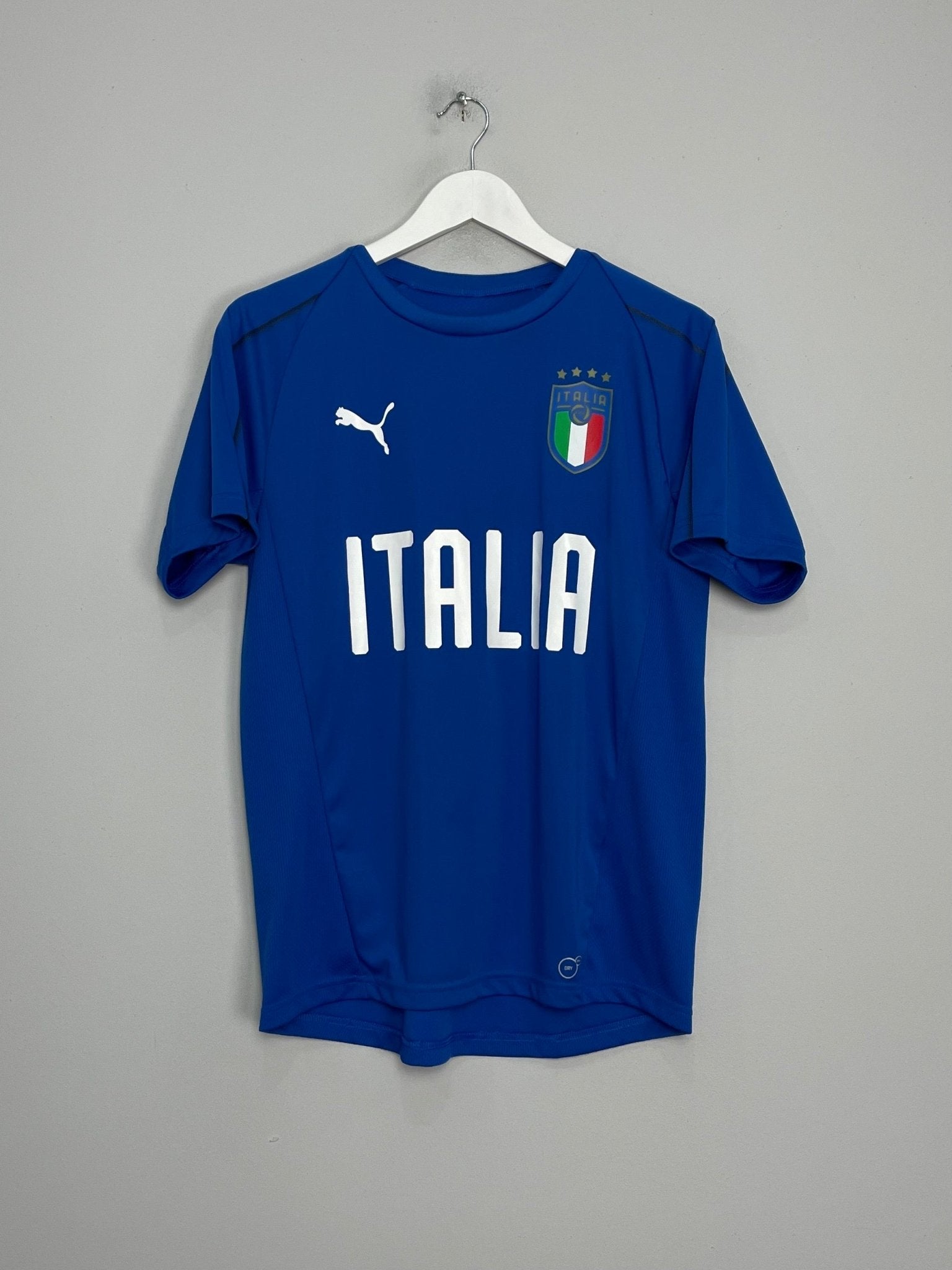 Shop 2018/19 ITALY TRAINING SHIRT (XXL.KIDS) PUMA, classic football shirts, vintage football shirts & retro soccer jerseys at Cult Kits