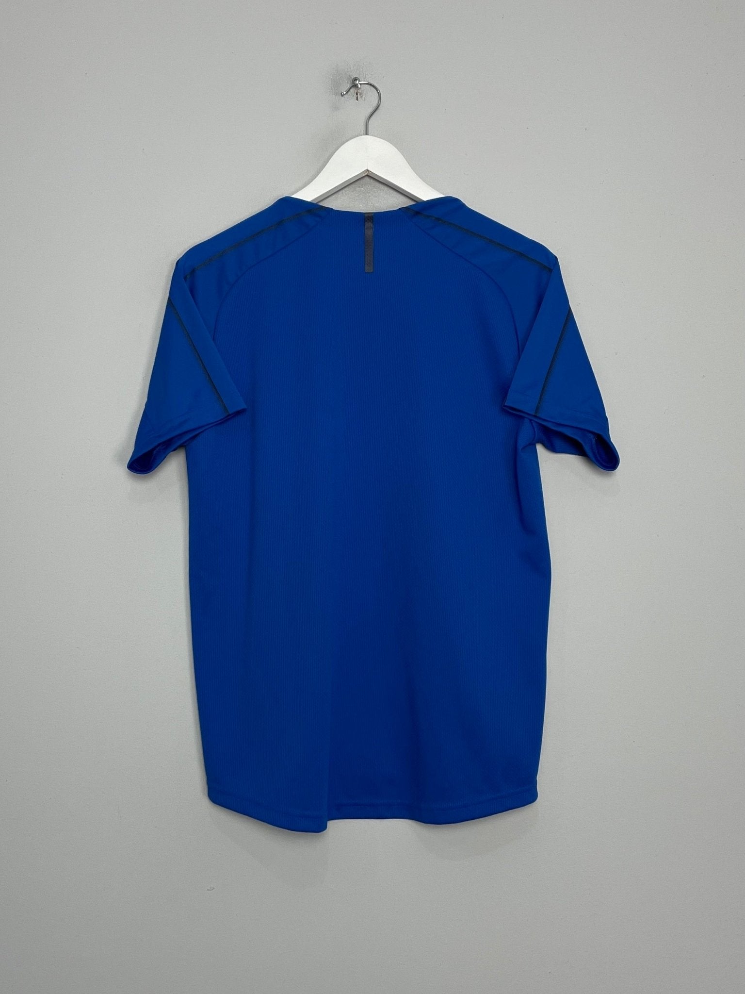 Shop 2018/19 ITALY TRAINING SHIRT (XXL.KIDS) PUMA, classic football shirts, vintage football shirts & retro soccer jerseys at Cult Kits