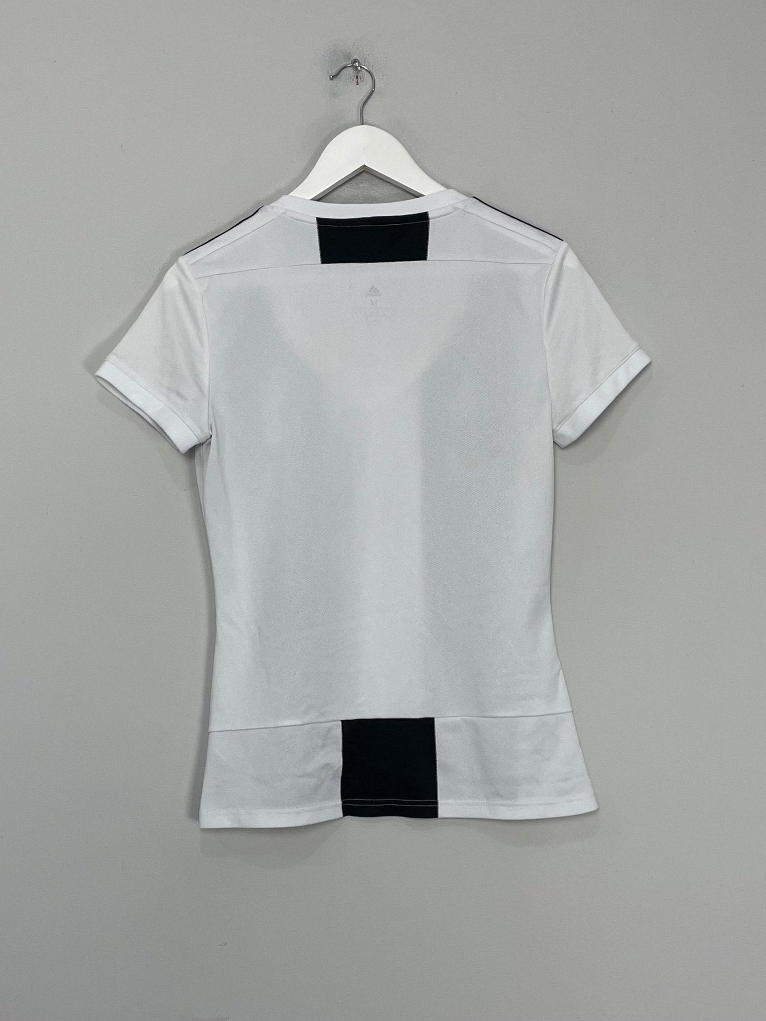 Shop 2018/19 JUVENTUS HOME SHIRT (M.WOMENS) ADIDAS, classic football shirts, vintage football shirts & retro soccer jerseys at Cult Kits