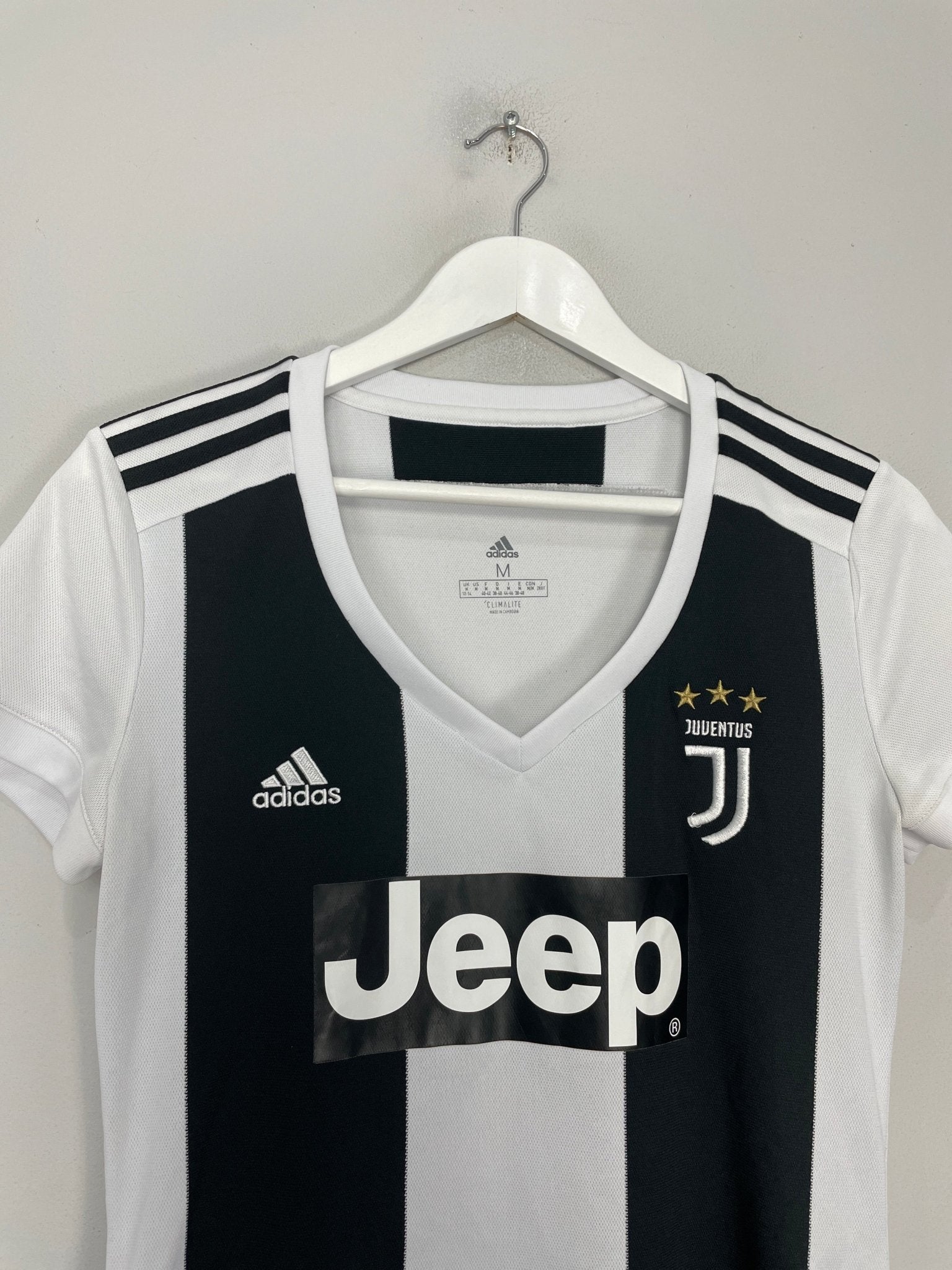 Shop 2018/19 JUVENTUS HOME SHIRT (M.WOMENS) ADIDAS, classic football shirts, vintage football shirts & retro soccer jerseys at Cult Kits