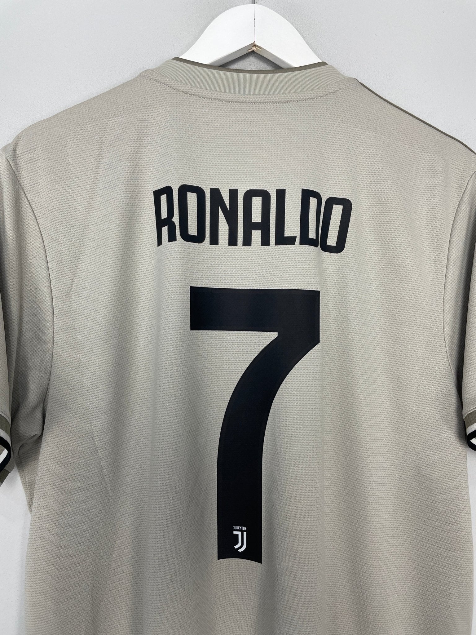 Shop 2018/19 JUVENTUS RONALDO #7 AWAY SHIRT (XL) ADIDAS, classic football shirts, vintage football shirts & retro soccer jerseys at Cult Kits