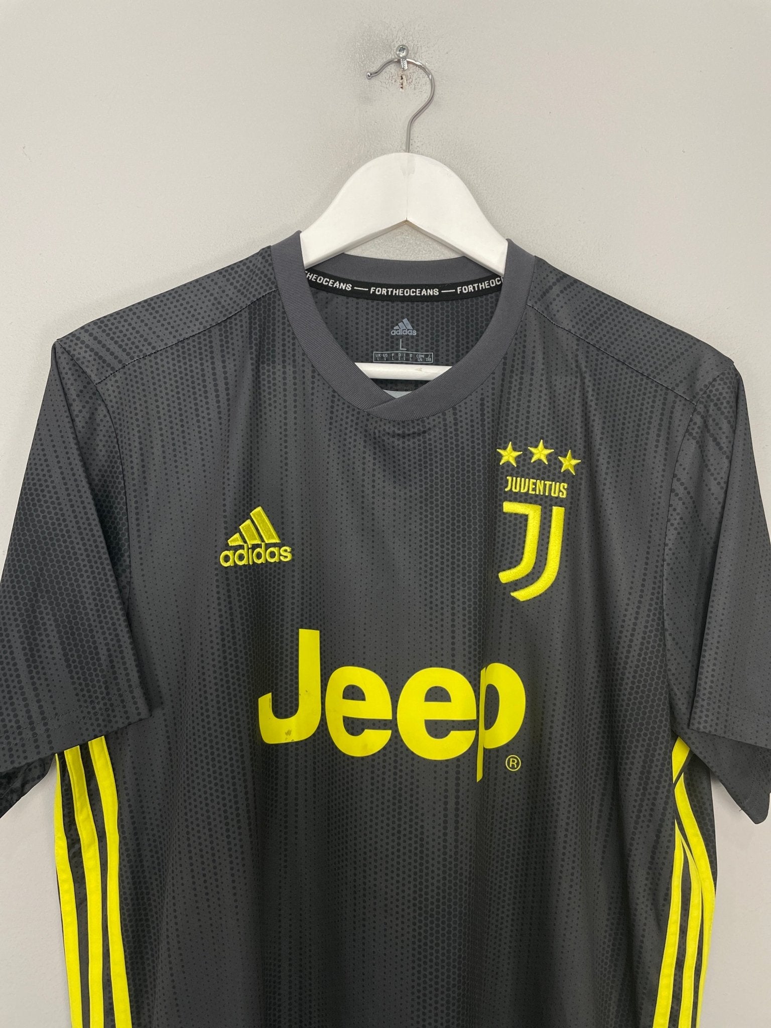 Shop 2018/19 JUVENTUS RONALDO #7 THIRD SHIRT (L) ADIDAS, classic football shirts, vintage football shirts & retro soccer jerseys at Cult Kits