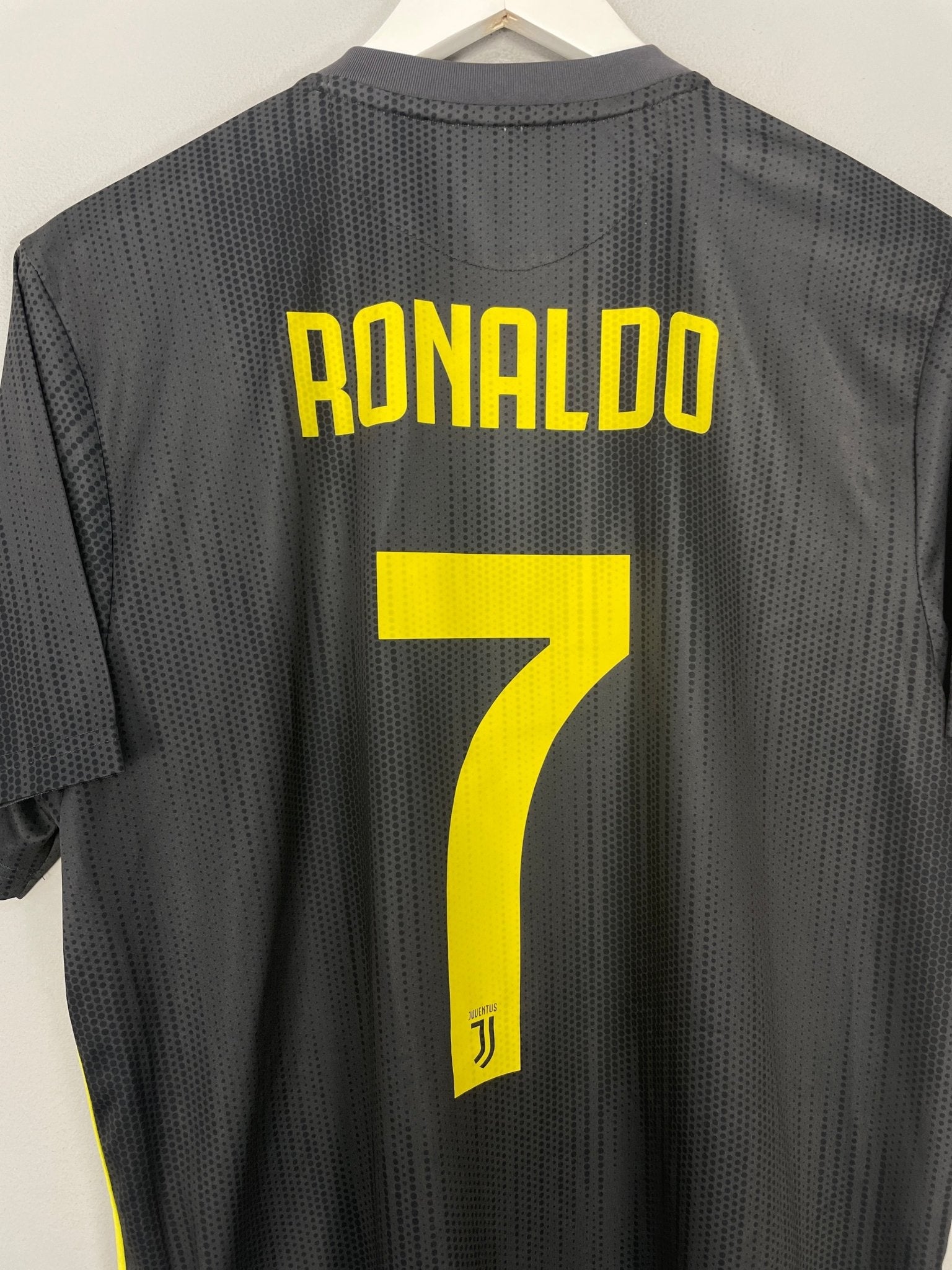 Shop 2018/19 JUVENTUS RONALDO #7 THIRD SHIRT (L) ADIDAS, classic football shirts, vintage football shirts & retro soccer jerseys at Cult Kits