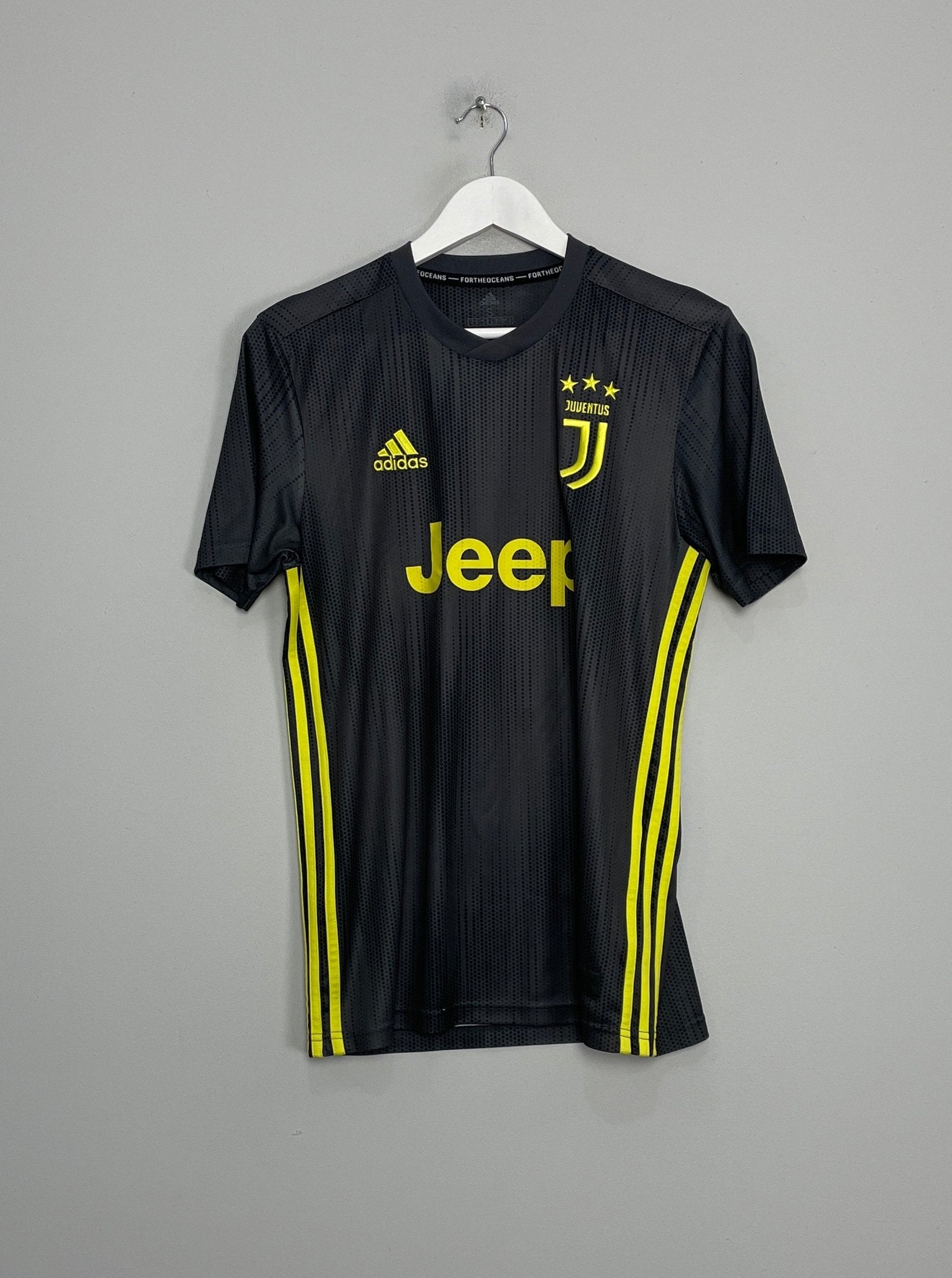 Shop 2018/19 JUVENTUS RONALDO #7 THIRD SHIRT (S) ADIDAS, classic football shirts, vintage football shirts & retro soccer jerseys at Cult Kits
