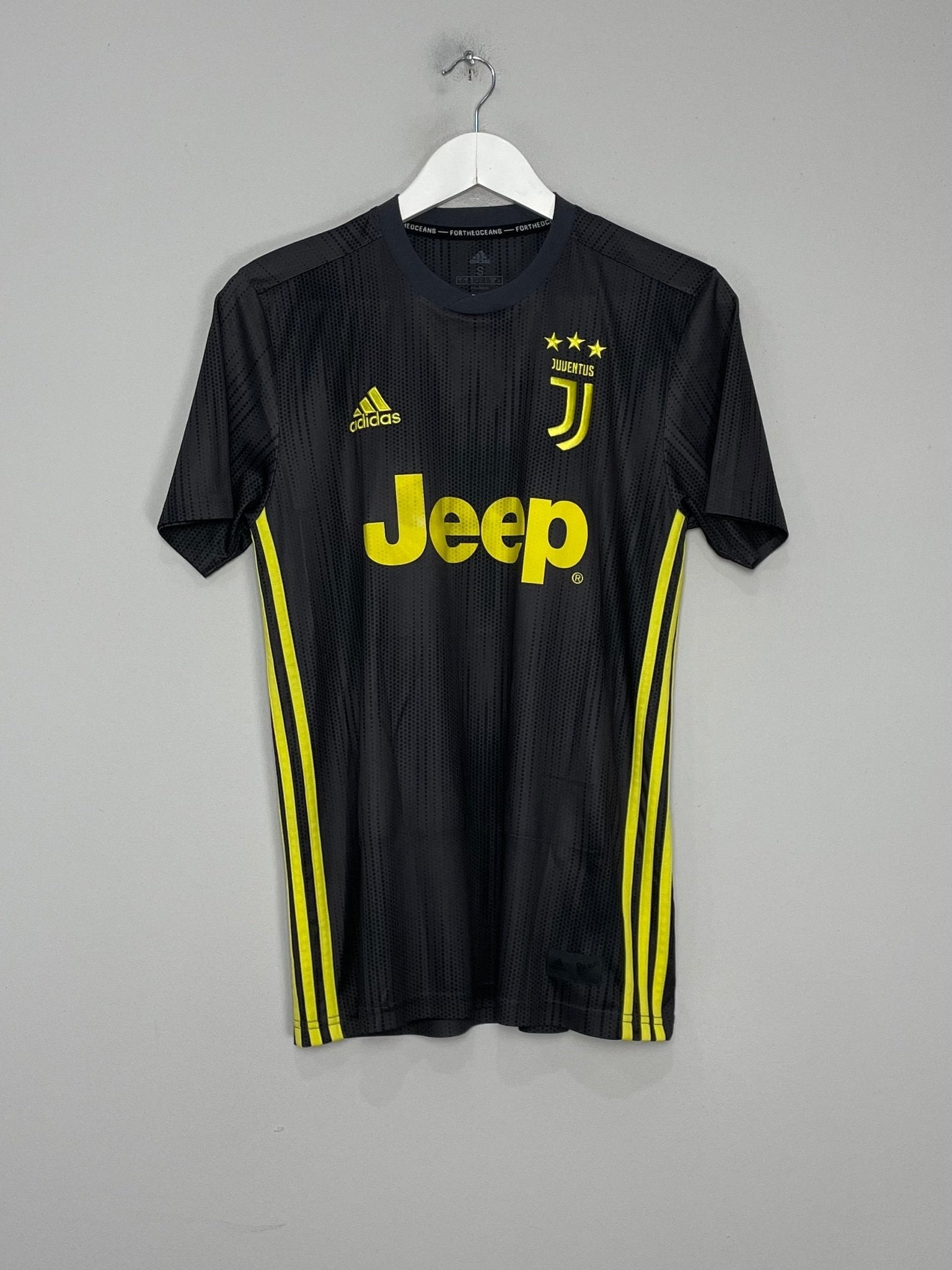 Shop 2018/19 JUVENTUS RONALDO #7 THIRD SHIRT (S) ADIDAS, classic football shirts, vintage football shirts & retro soccer jerseys at Cult Kits