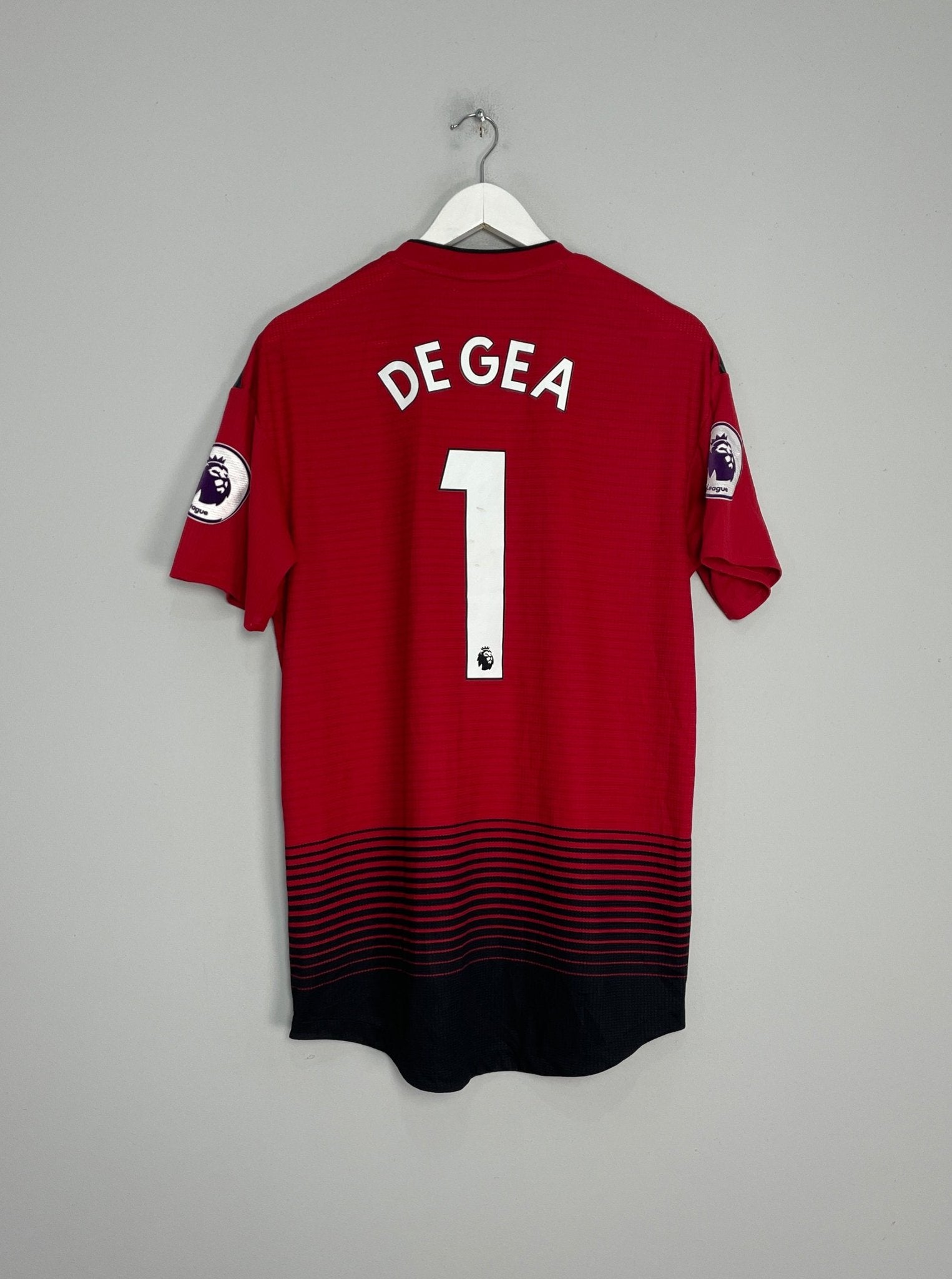 Shop 2018/19 MANCHESTER UNITED DE GEA #1 *AUTHENTIC* HOME SHIRT (L) ADIDAS, classic football shirts, vintage football shirts & retro soccer jerseys at Cult Kits