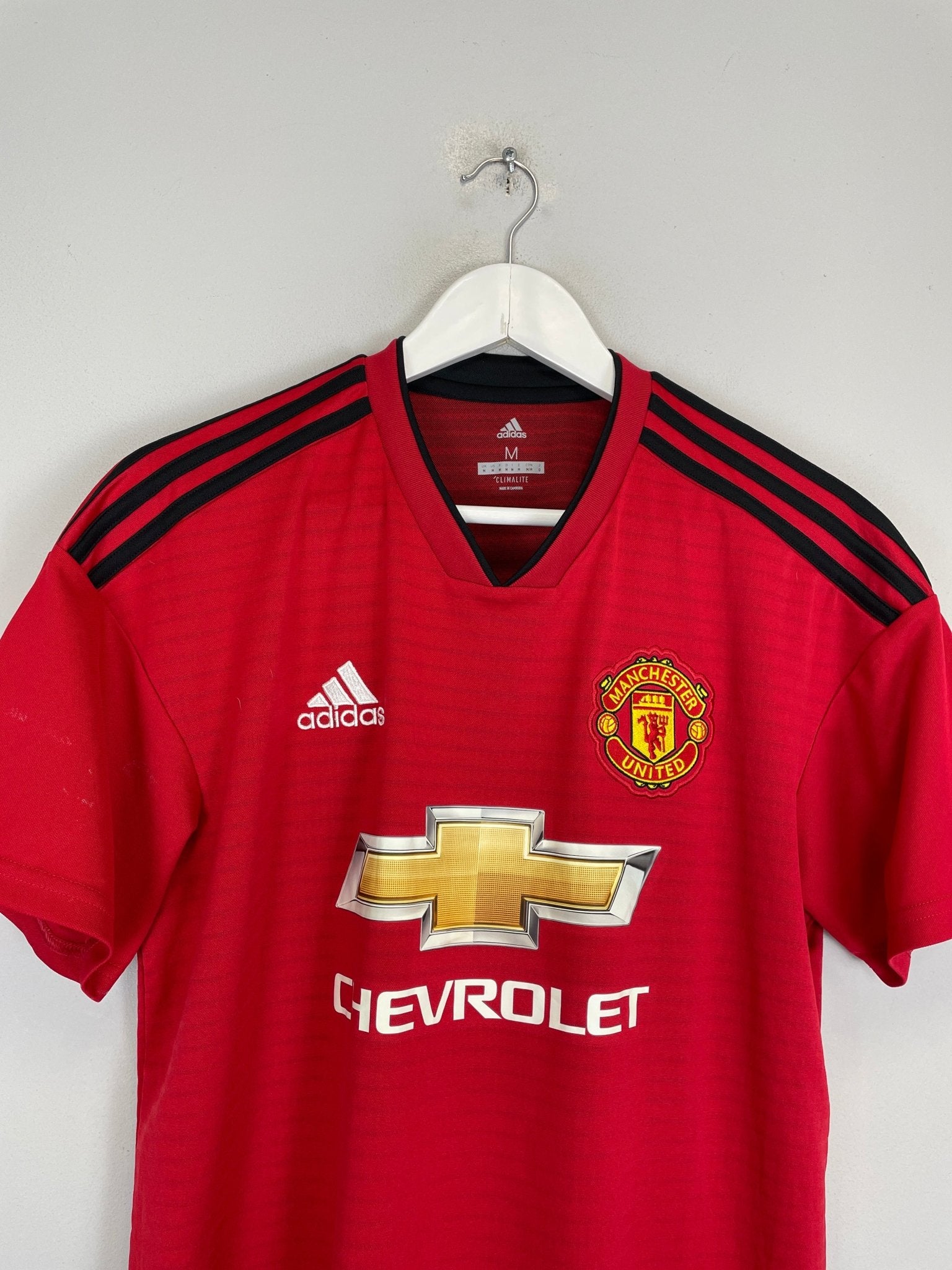 Shop 2018/19 MANCHESTER UNITED HOME SHIRT (M) ADIDAS, classic football shirts, vintage football shirts & retro soccer jerseys at Cult Kits