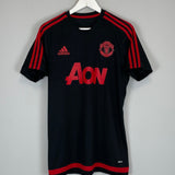 Shop 2018/19 MANCHESTER UNITED TRAINING SHIRT (M) ADIDAS, classic football shirts, vintage football shirts & retro soccer jerseys at Cult Kits
