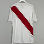 Shop 2018/19 PERU HOME SHIRT (XL) UMBRO, classic football shirts, vintage football shirts & retro soccer jerseys at Cult Kits