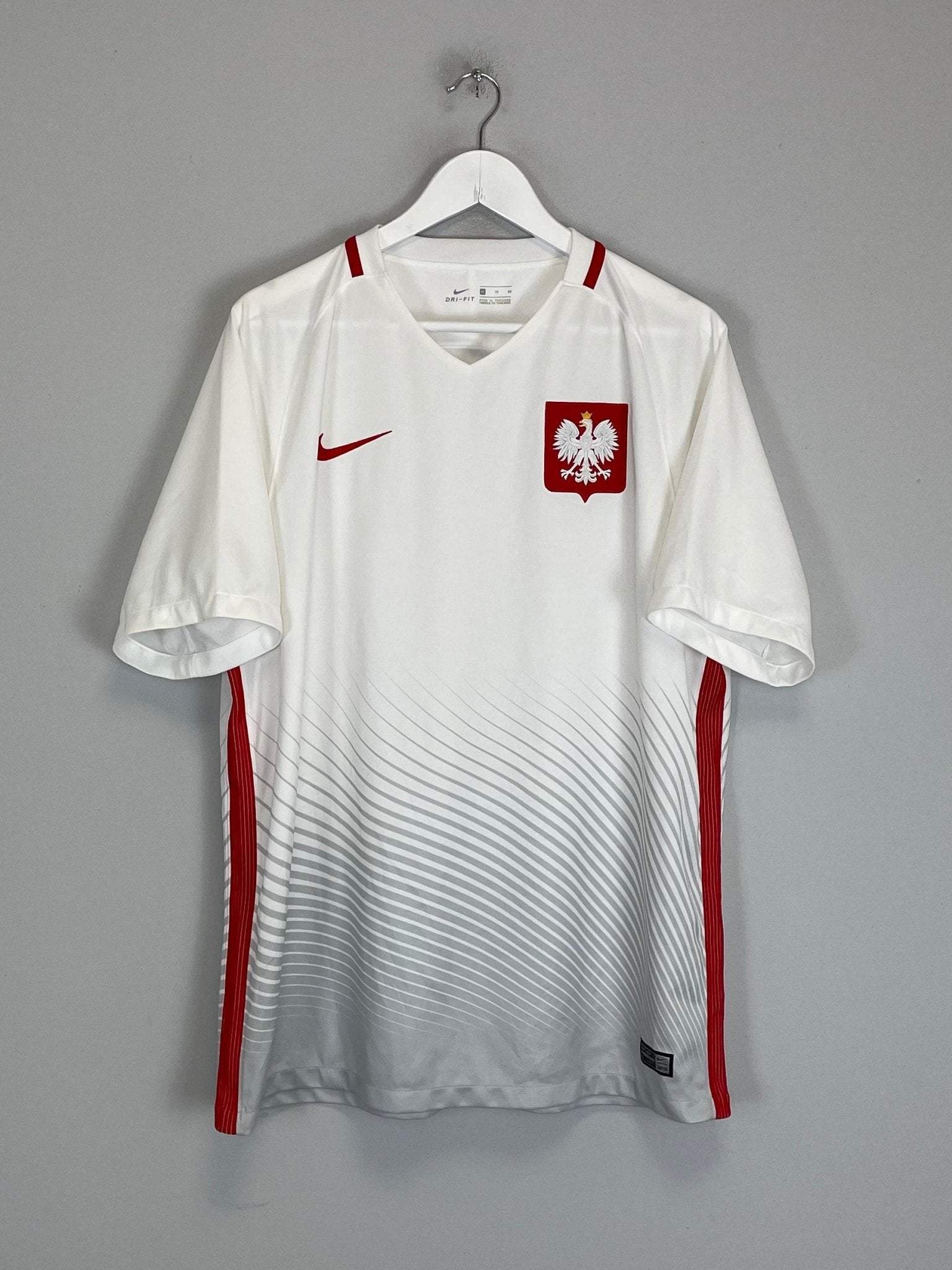 Shop 2018/19 POLAND HOME SHIRT (XL) NIKE, classic football shirts, vintage football shirts & retro soccer jerseys at Cult Kits