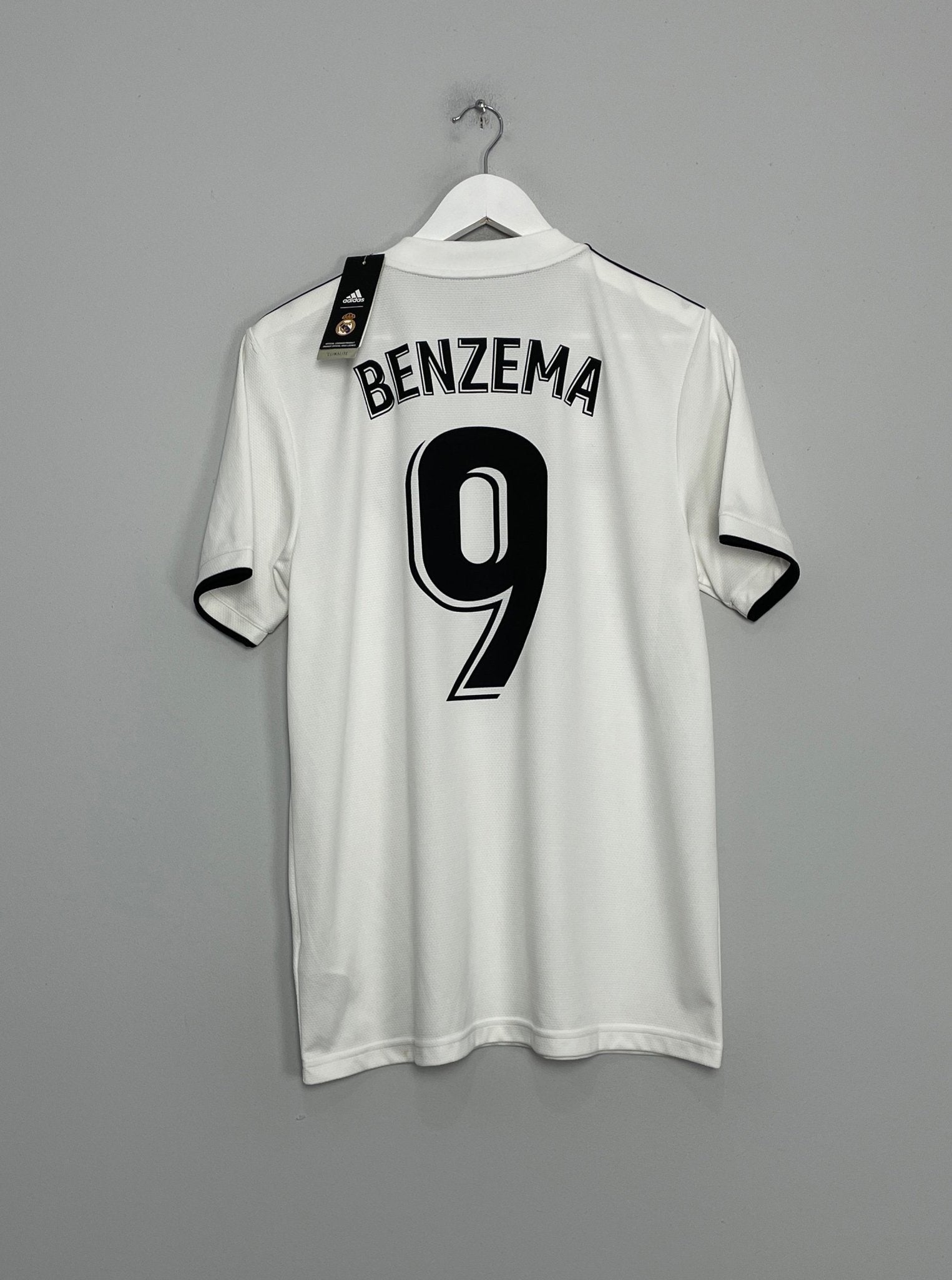 Shop 2018/19 REAL MADRID BENZEMA #9 *BNWT* HOME SHIRT (M) ADIDAS, classic football shirts, vintage football shirts & retro soccer jerseys at Cult Kits