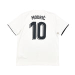 Buy 2018/19 Real Madrid Modric 10 Home Shirt (XL) Adidas ~ Free worldwide shipping ~ Authentic Vintage Football Shirts from Cult Kits