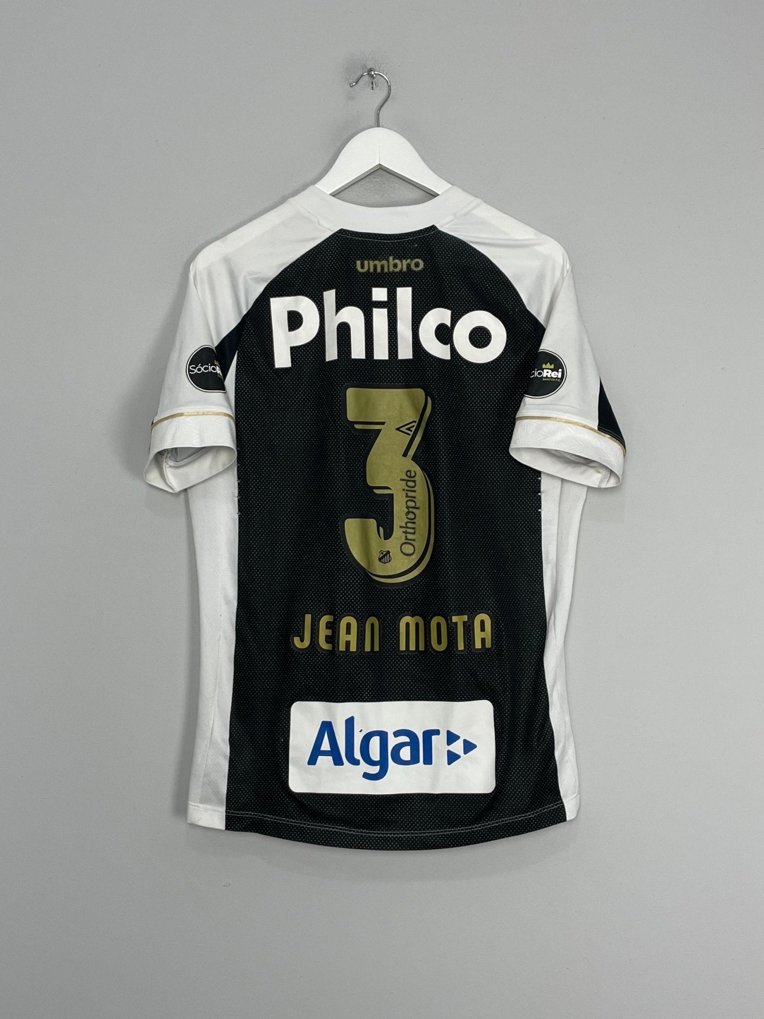 Shop 2018/19 SANTOS JEAN MOTA #3 HOME SHIRT (M) UMBRO, classic football shirts, vintage football shirts & retro soccer jerseys at Cult Kits