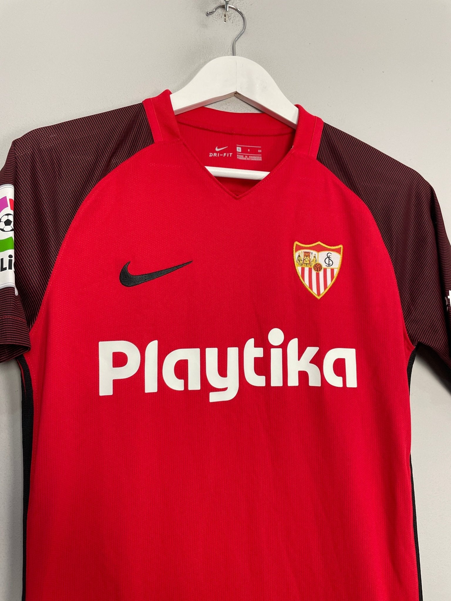 Shop 2018/19 SEVILLA AWAY SHIRT (S) NIKE, classic football shirts, vintage football shirts & retro soccer jerseys at Cult Kits