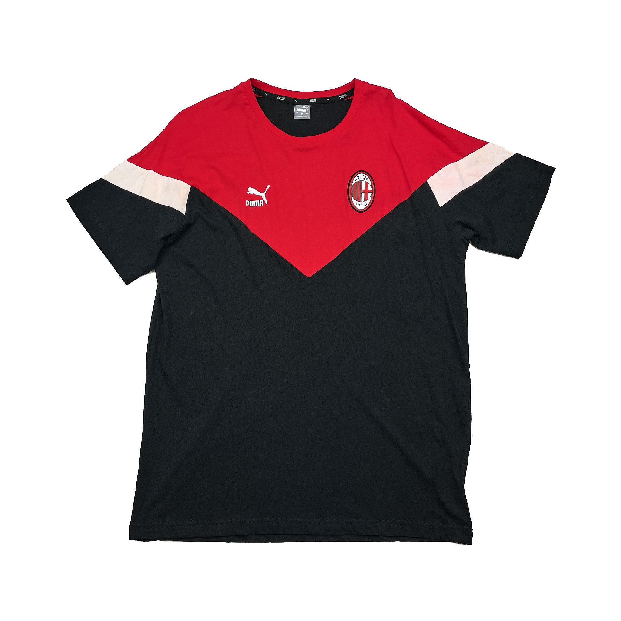 Buy 2019/20 AC Milan Puma Iconic T-Shirt (L) ~ Free worldwide shipping ~ Authentic Vintage Football Shirts from Cult Kits