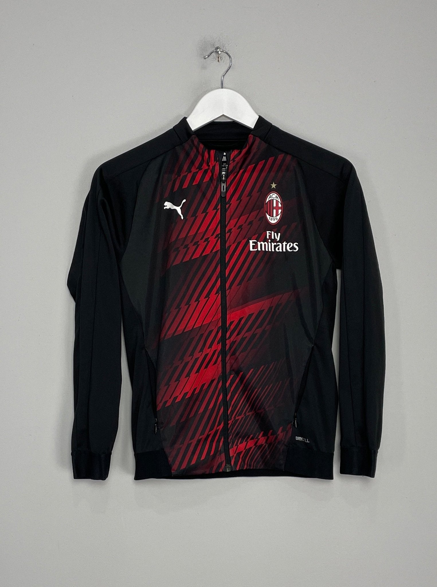 Shop 2019/20 AC MILAN TRACK JACKET (M) PUMA, classic football shirts, vintage football shirts & retro soccer jerseys at Cult Kits