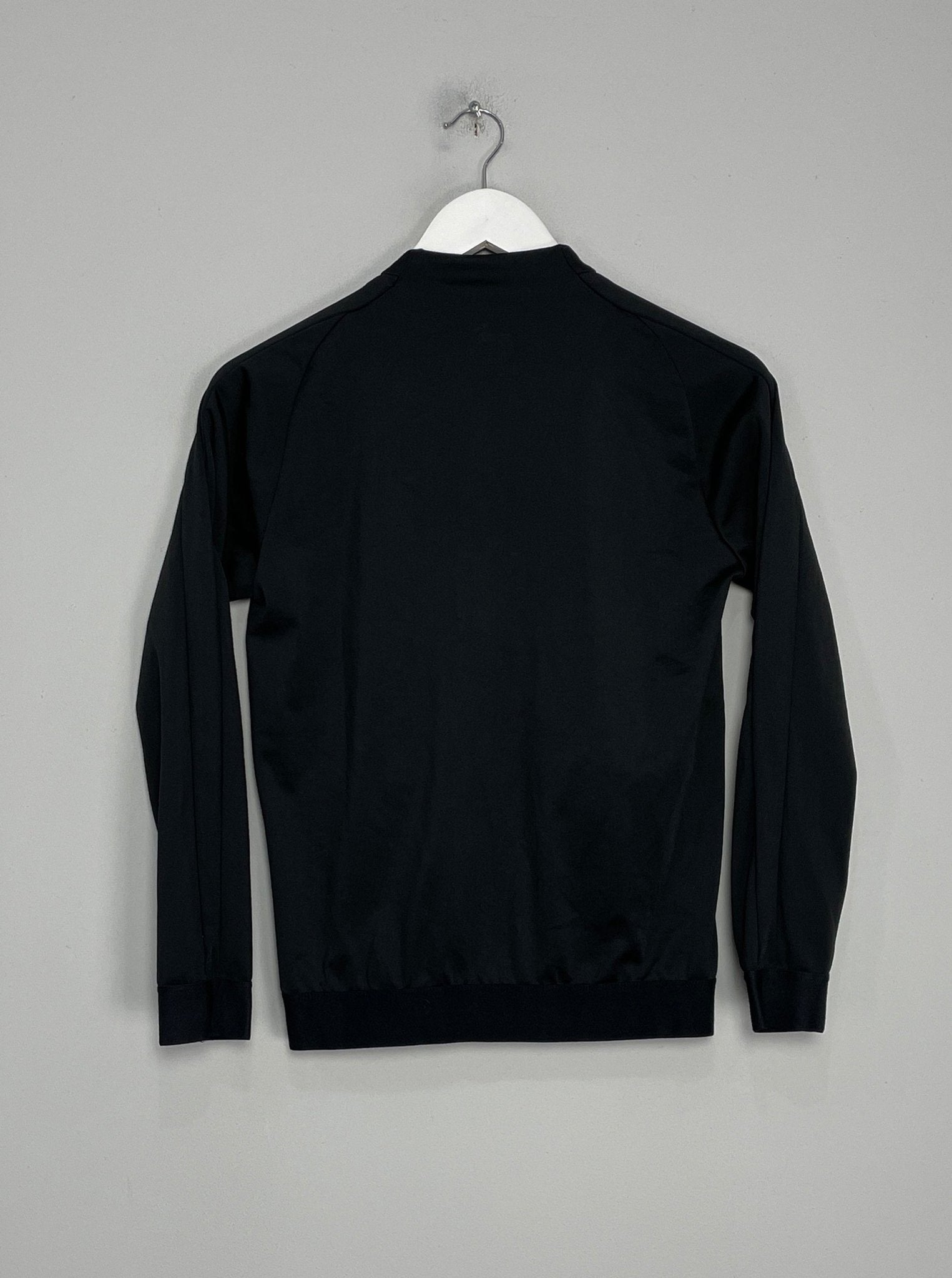 Shop 2019/20 AC MILAN TRACK JACKET (M) PUMA, classic football shirts, vintage football shirts & retro soccer jerseys at Cult Kits