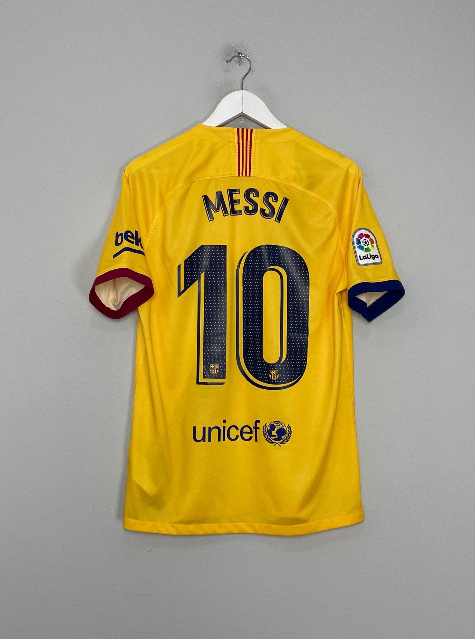 Shop 2019/20 BARCELONA MESSI #10 AWAY SHIRT (M) NIKE, classic football shirts, vintage football shirts & retro soccer jerseys at Cult Kits