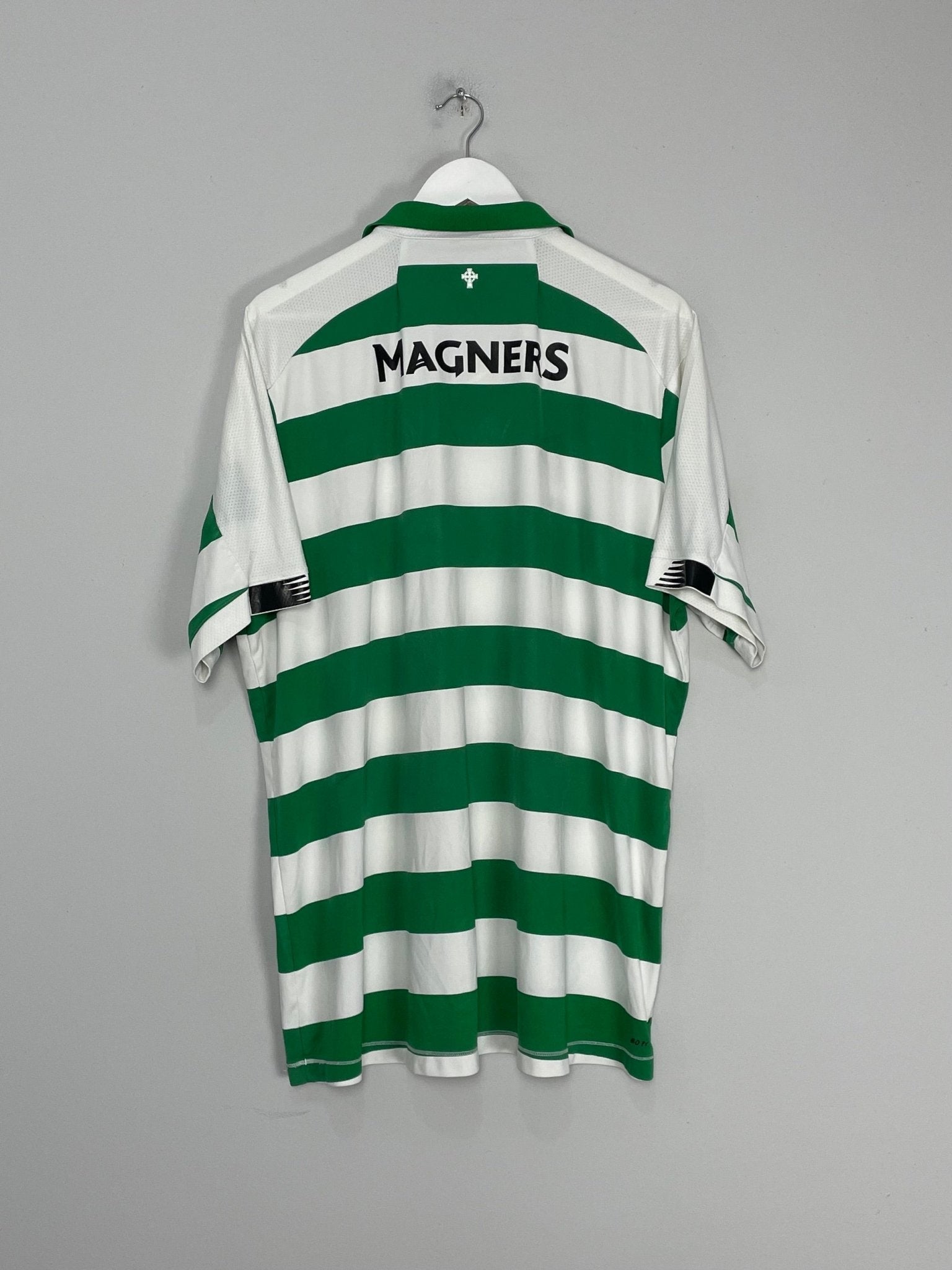 Shop 2019/20 CELTIC HOME SHIRT (XXL) NEW BALANCE, classic football shirts, vintage football shirts & retro soccer jerseys at Cult Kits