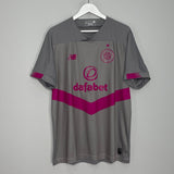 Shop 2019/20 CELTIC THIRD SHIRT (XL) NEW BALANCE, classic football shirts, vintage football shirts & retro soccer jerseys at Cult Kits