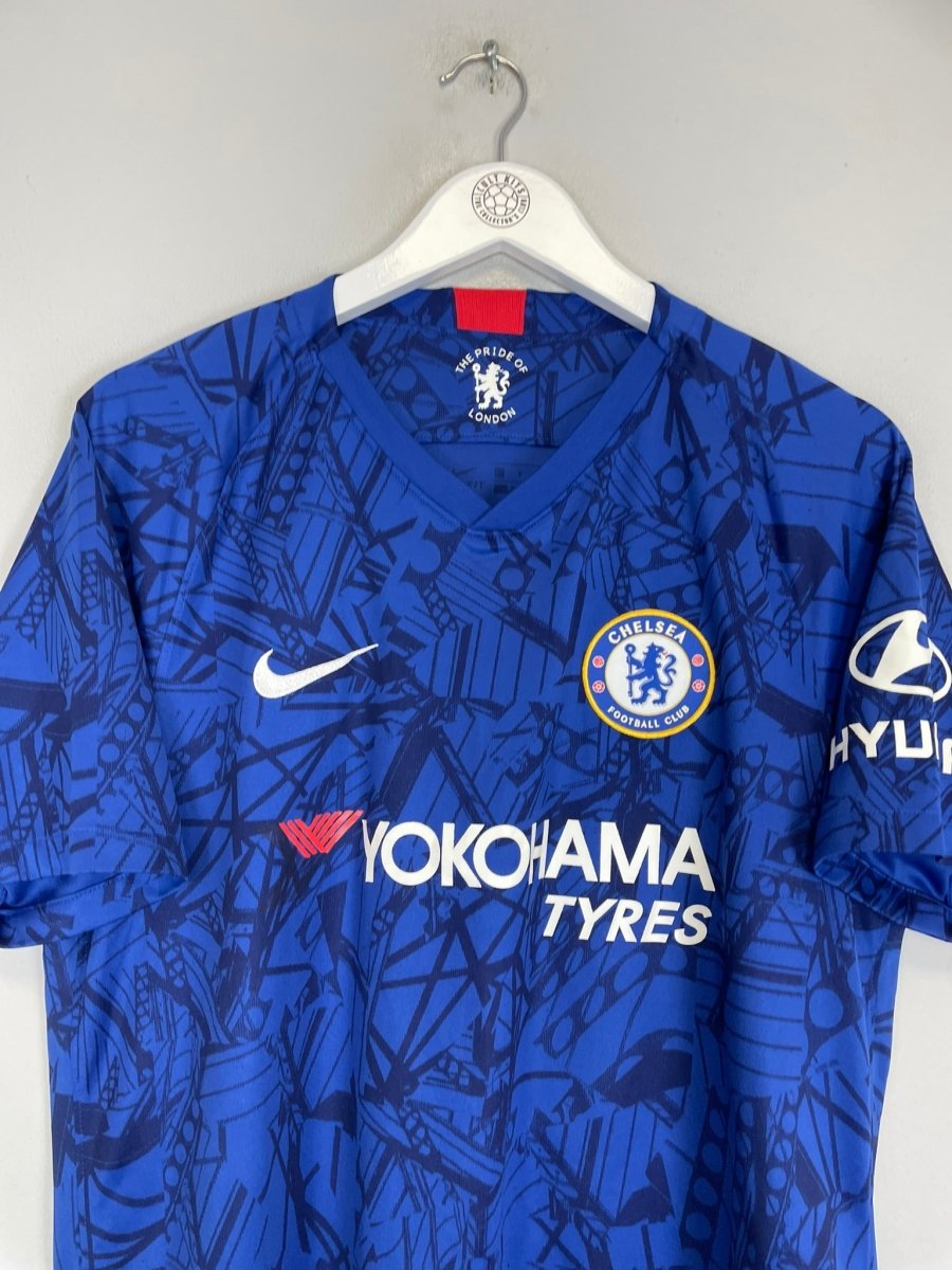 2019/20 CHELSEA GIROUD 18 HOME SHIRT (L) NIKE - Cult Kits - Large - Buy Vintage Football Shirts, Authentic Retro Football Shirts For Sale, Classic Football Shirts & Soccer Jersey
