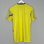 Shop 2019/20 COLOMBIA HOME SHIRT (M) ADIDAS, classic football shirts, vintage football shirts & retro soccer jerseys at Cult Kits