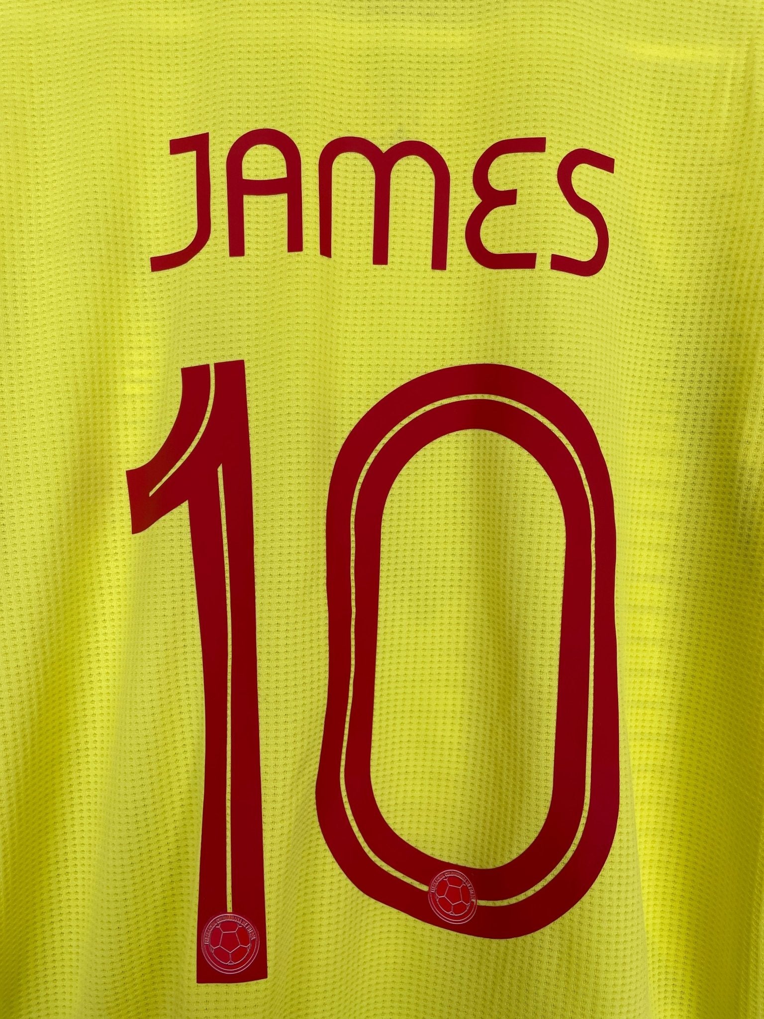 Shop 2019/20 COLOMBIA JAMES #10 *AUTHENTIC* HOME SHIRT (M) ADIDAS, classic football shirts, vintage football shirts & retro soccer jerseys at Cult Kits