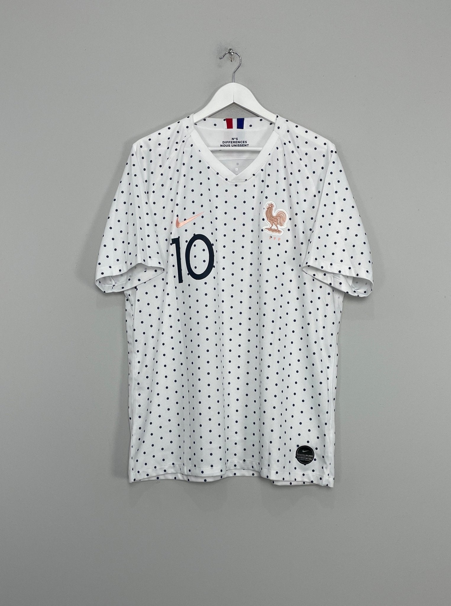 Shop 2019/20 FRANCE WOMENS MBAPPE #10 AWAY SHIRT (XL) NIKE, classic football shirts, vintage football shirts & retro soccer jerseys at Cult Kits